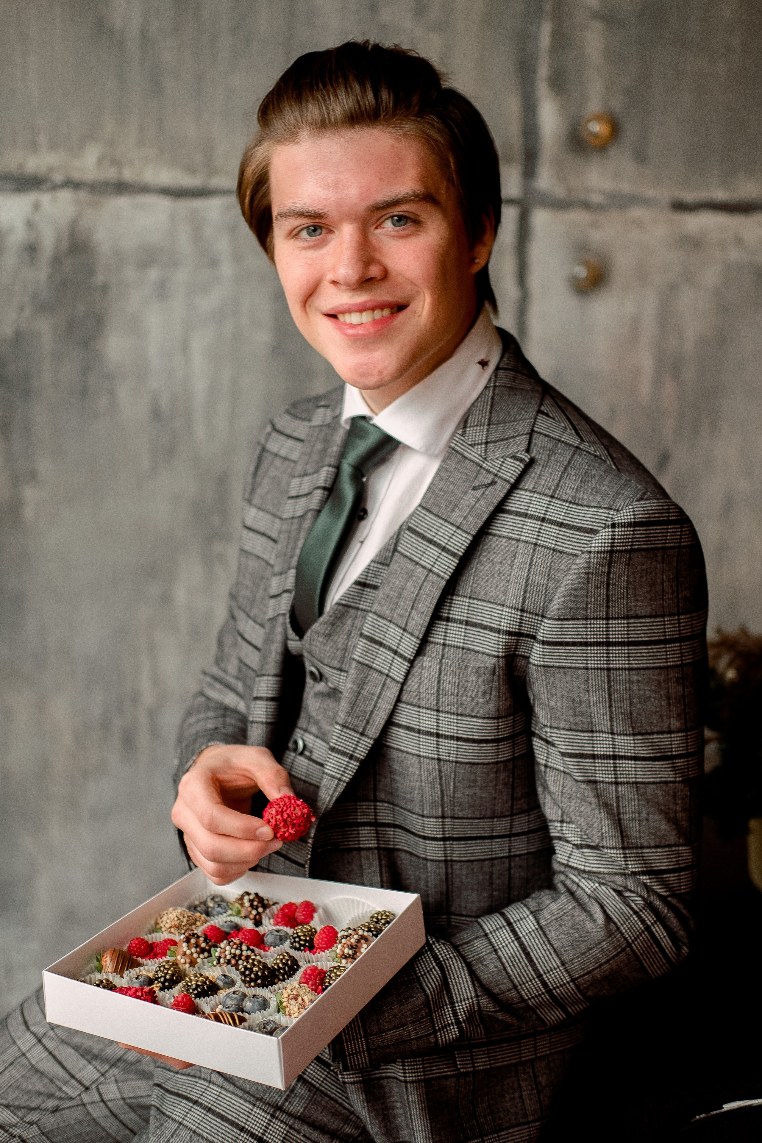 Съемка конфет ручной работы для Озон в Санкт-Петербурге. Фотосессия для маркетплейсов