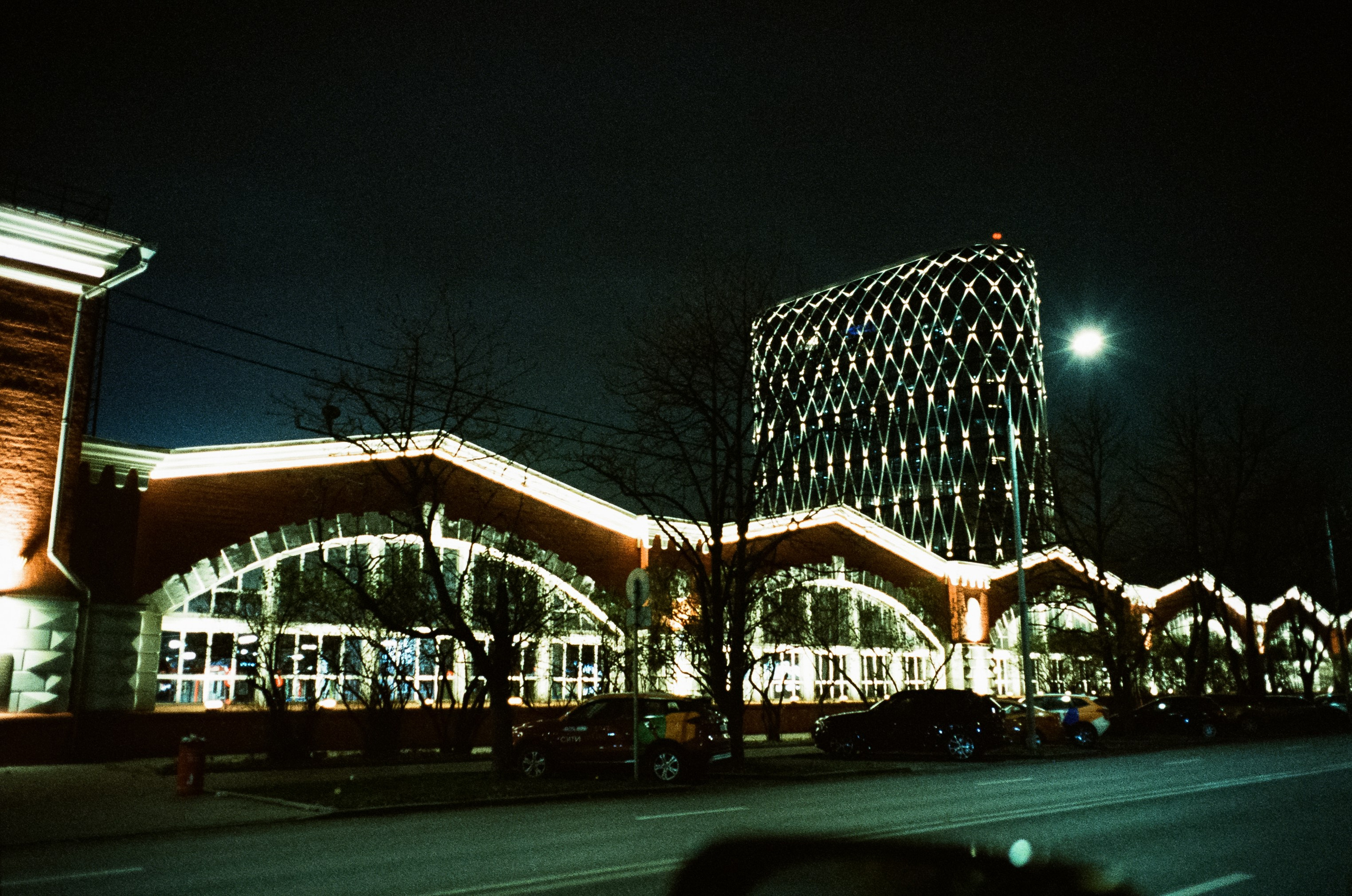 Малая Грузинская, Садовое, Петровка / Voigtlander BESSA-T — Ultron 28 mm f/2 / SFL 500T
