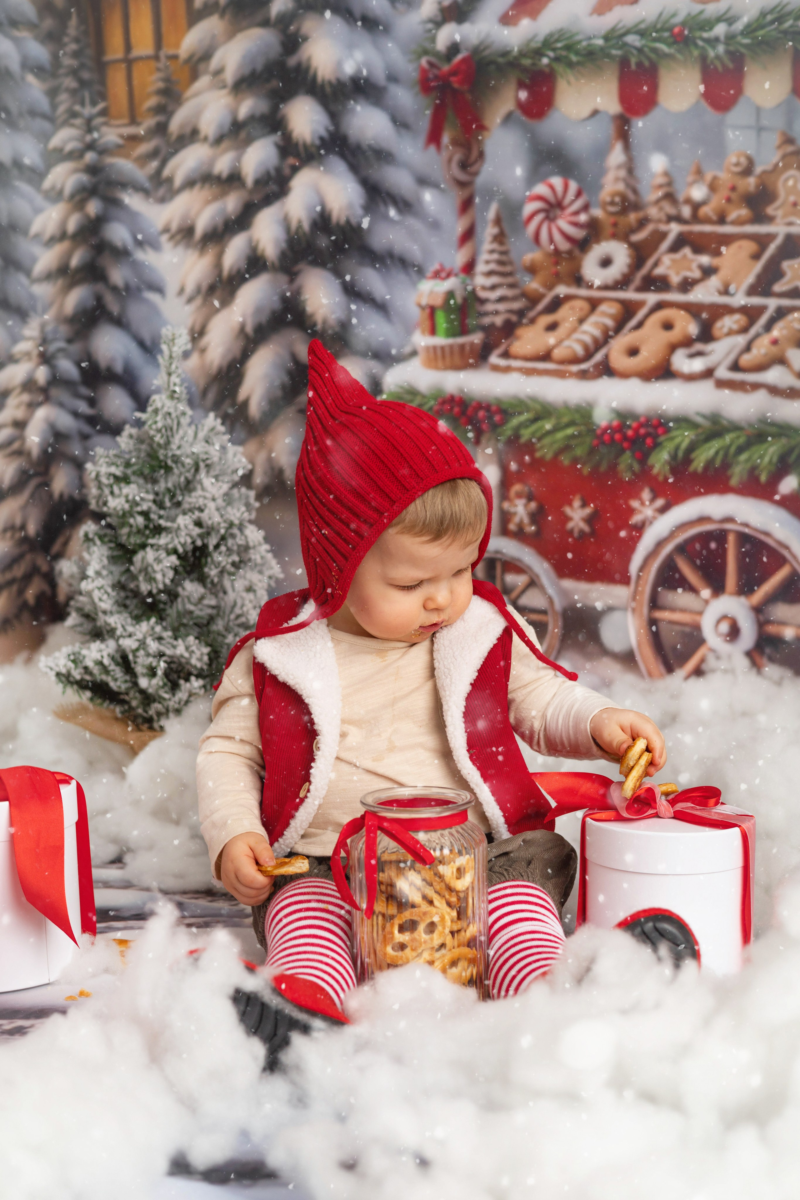 «Новогодний гномик». «Вкадре» — фотосессия новорожденных Тула | детский фотограф в Туле