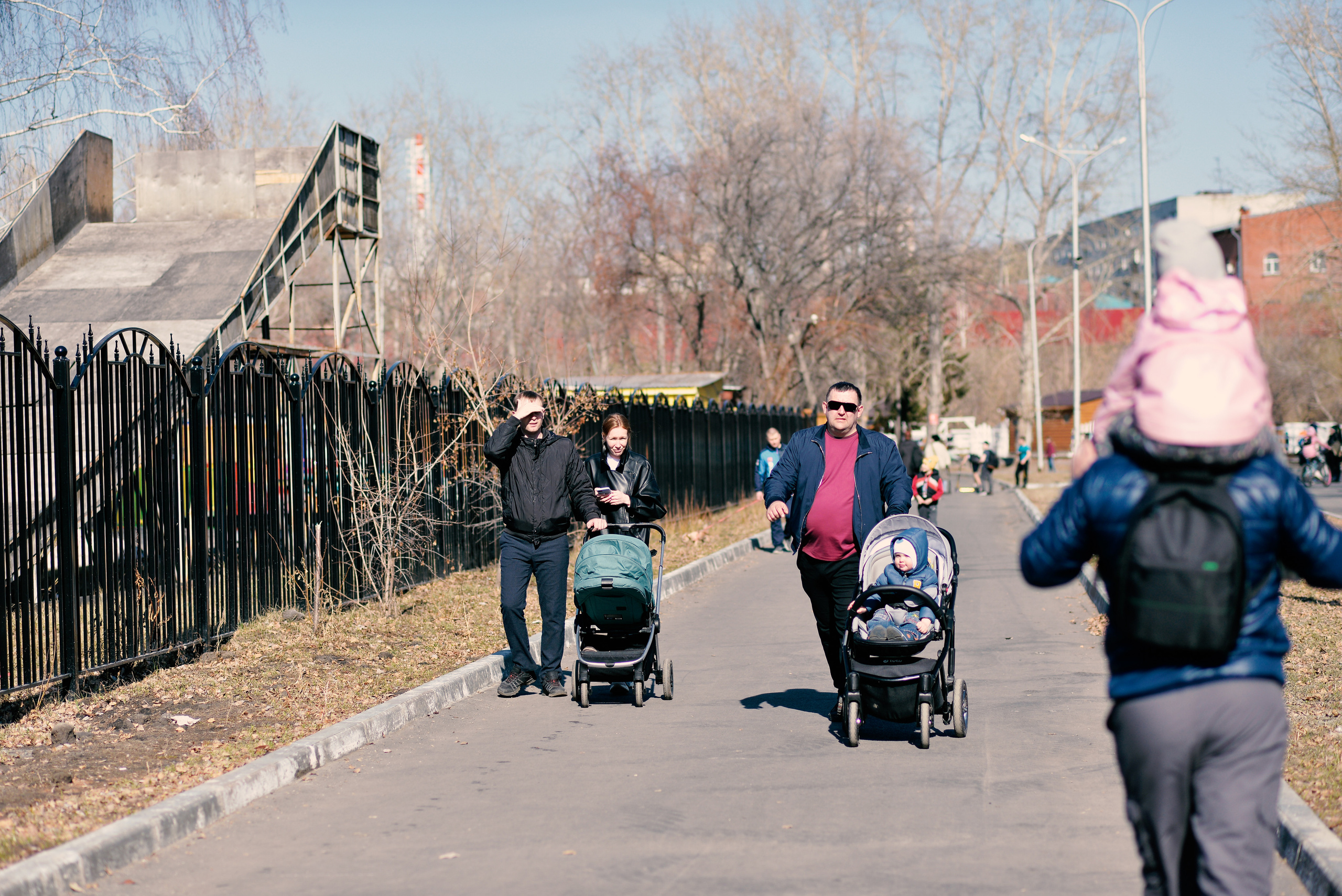 ЦПКиО 2022. Выпускные фотоальбомы. Фотограф в детских садах и школах г. Кургана