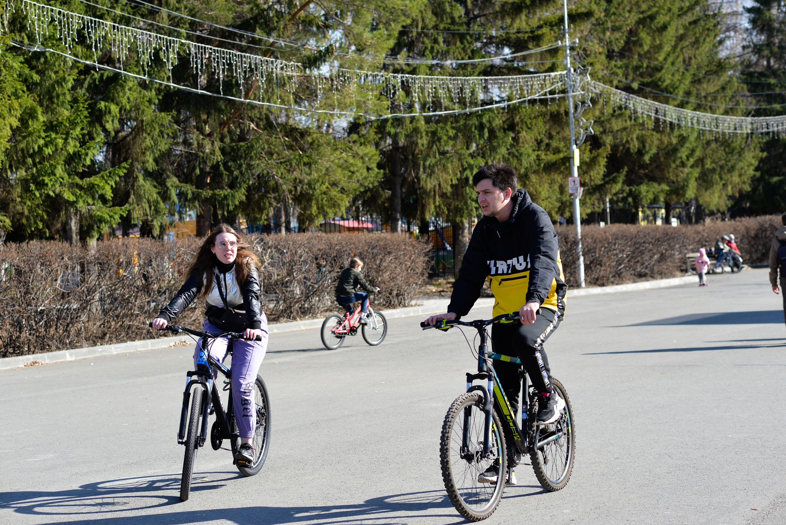 ЦПКиО 2022. Выпускные фотоальбомы. Фотограф в детских садах и школах г. Кургана