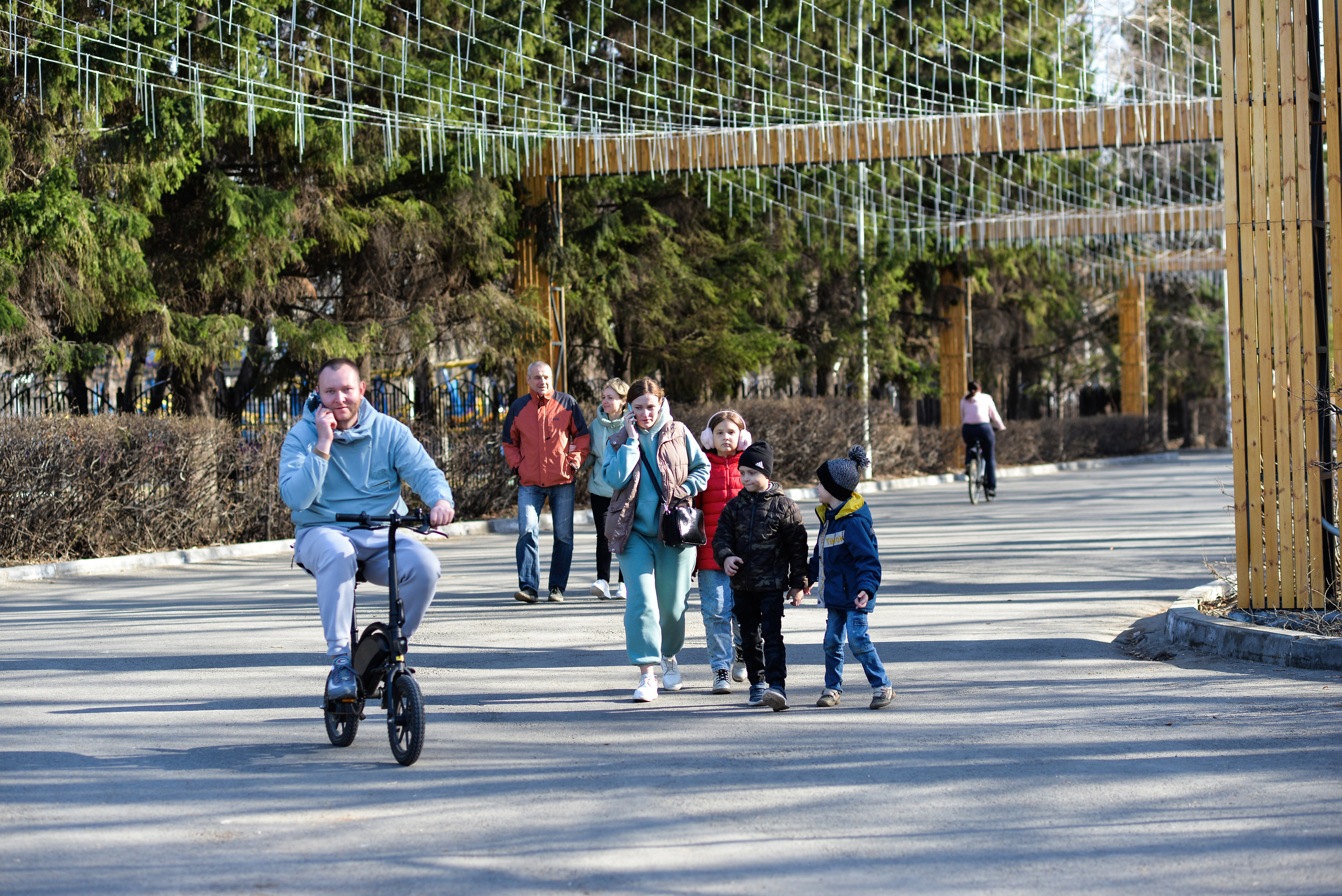 ЦПКиО 2022. Выпускные фотоальбомы. Фотограф в детских садах и школах г. Кургана