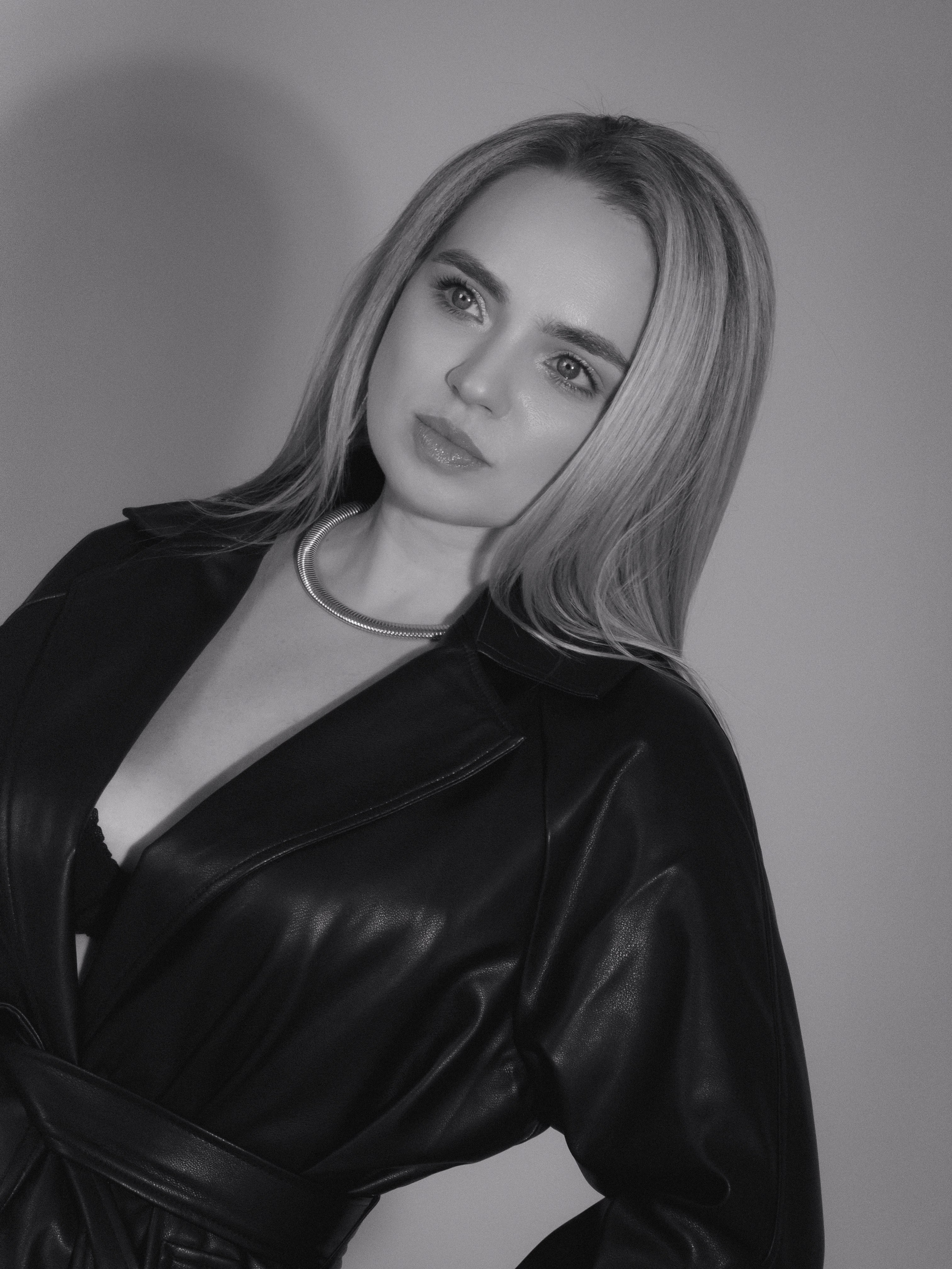 Студийная. Фотограф Барнаул Софья Бояринова