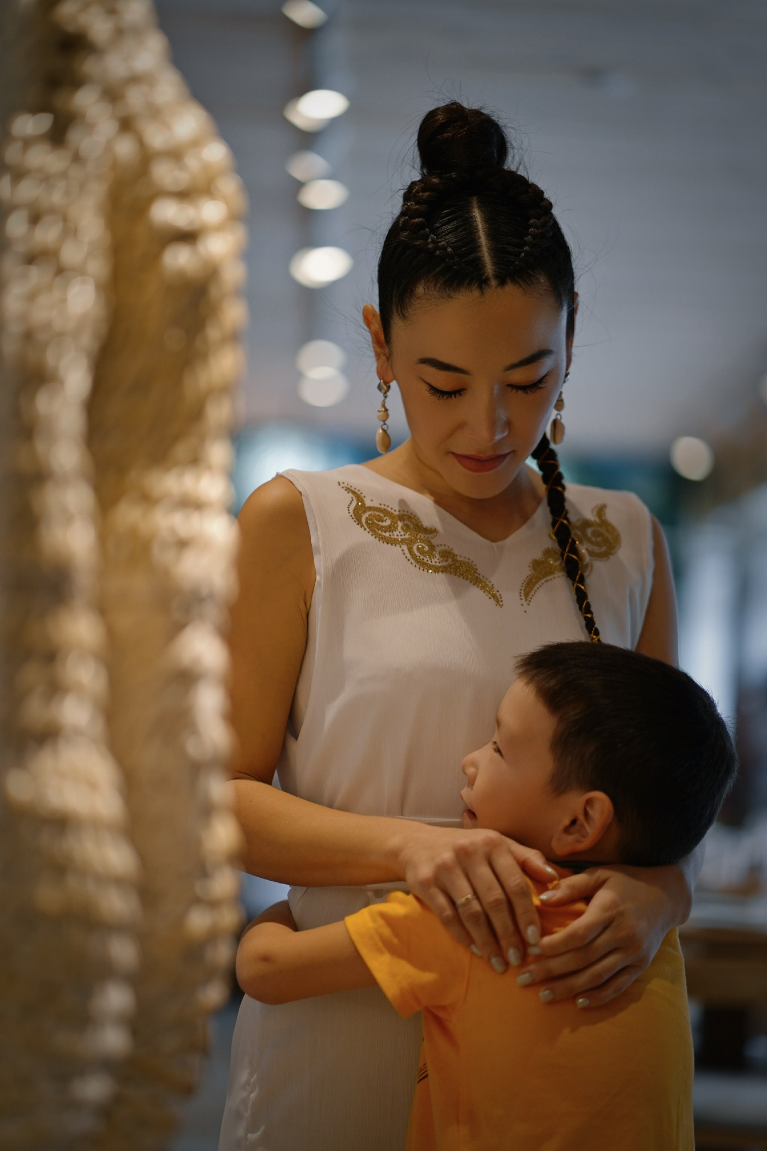 В ресторане Рерих. Выездной фотограф-видеограф в Республике Алтай Солоны Куюкова