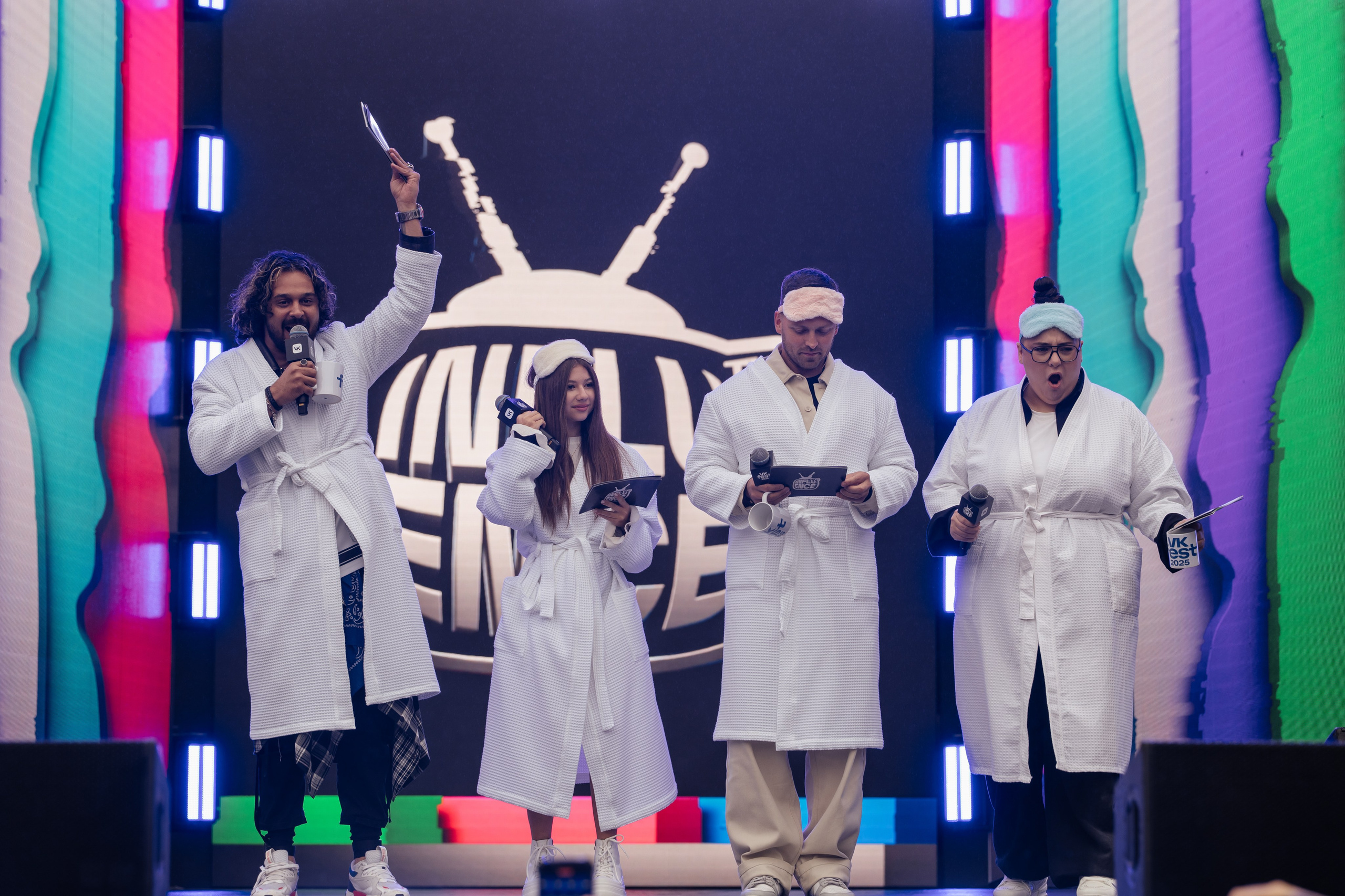 VK FEST Инфлюенсеры. Андрей Сухинин репортажный свадебный фотограф Санкт-Петербург