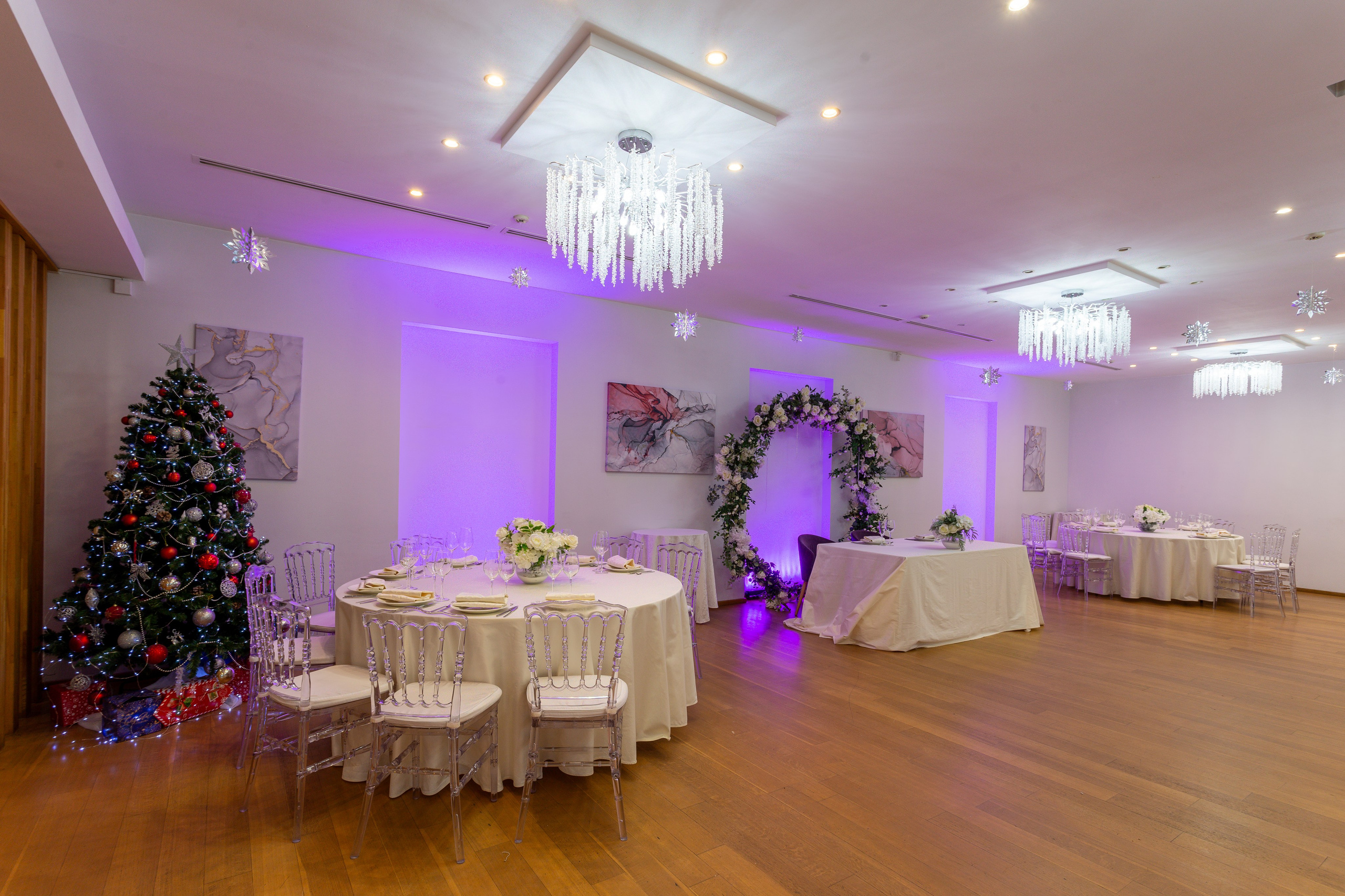 Площадка № 2-14. Свадебный организатор Москва