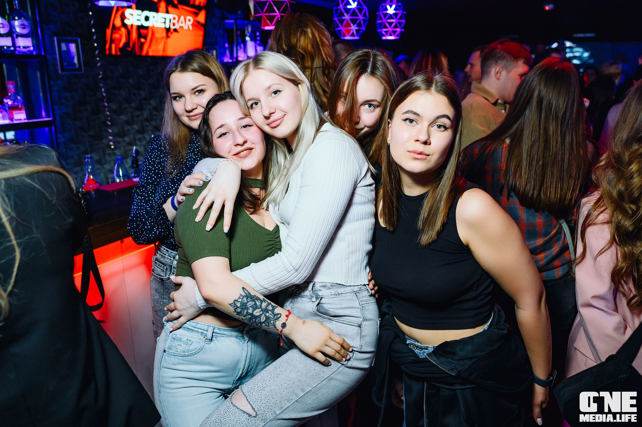 День Рождения SECRET.BARa. One Media Life: фоторепортажи, фотоотчеты с мероприятий и заведений