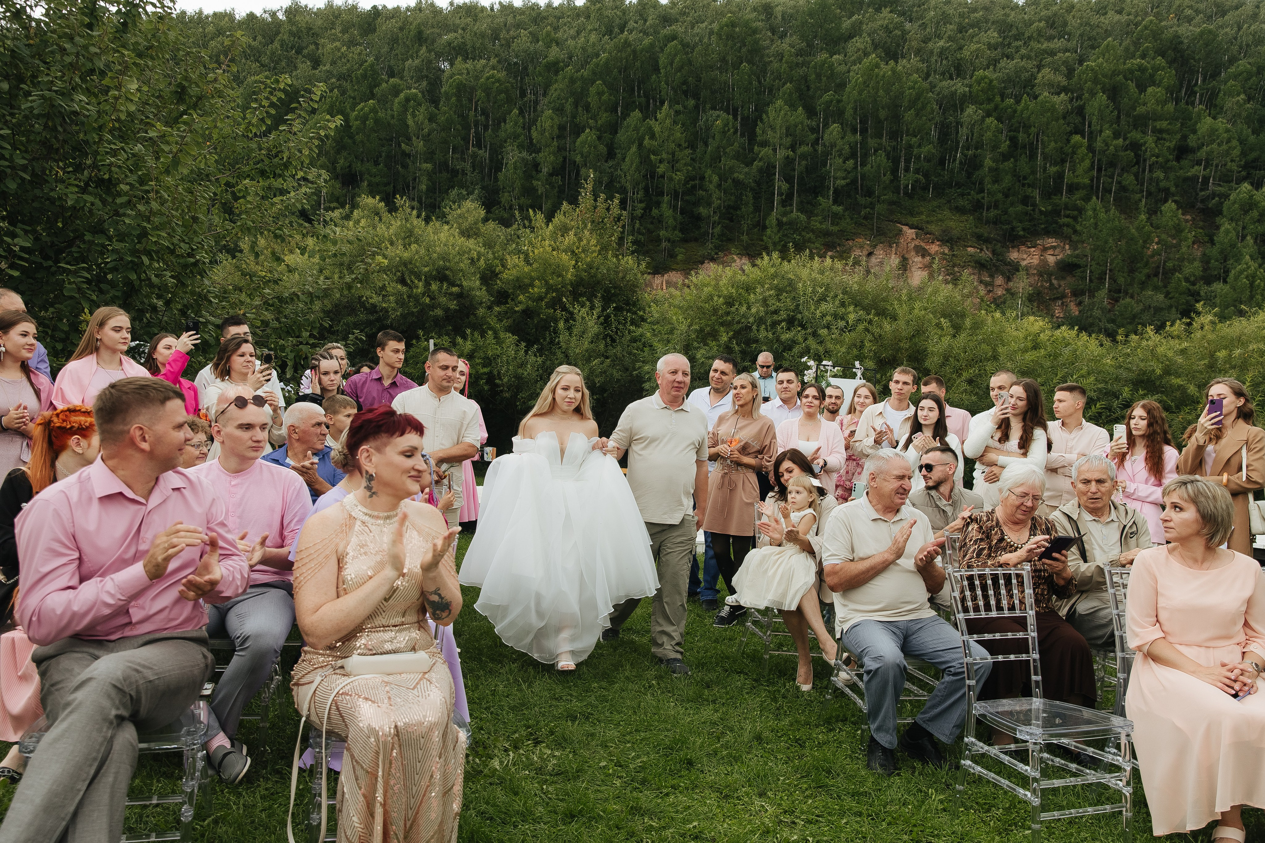 Прогулка Банкет. Фотограф в Красноярске Любовь Малеева