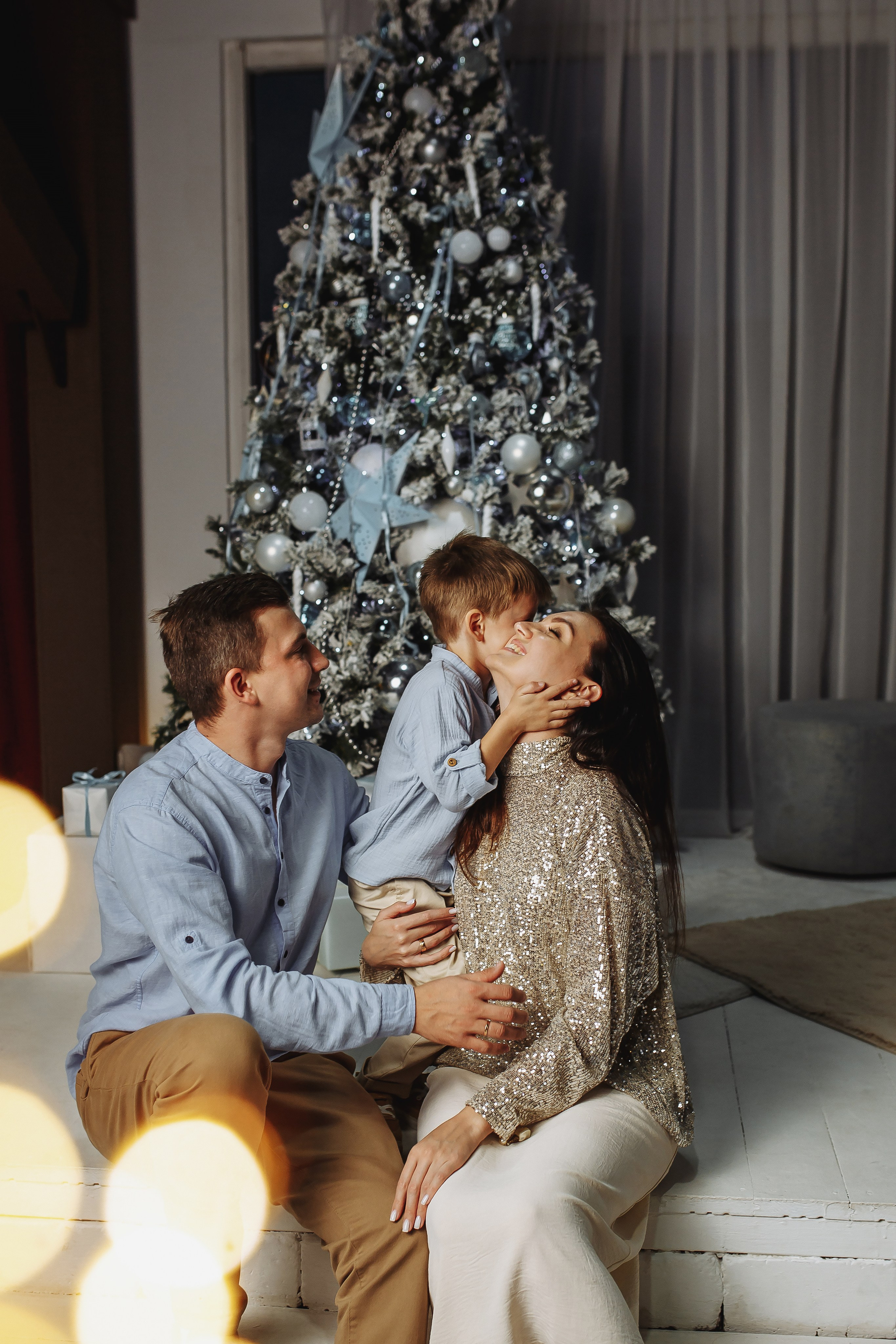 Новогодняя истории Ника, Женя и Артем. Семейный и свадебный фотограф в Саратове Катерина Оленская