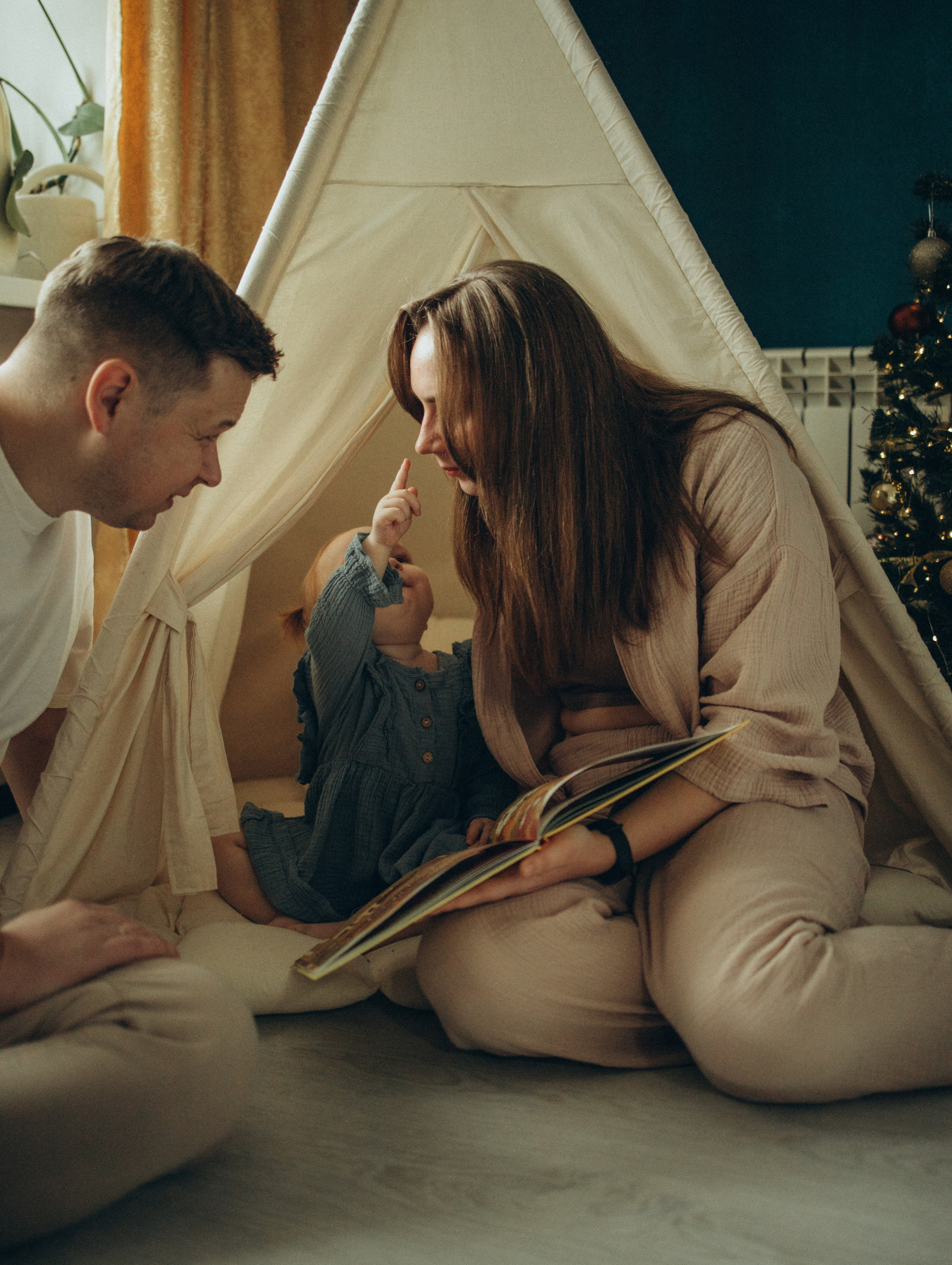 Домашняя семейная съемка под Новый год. Фотограф Углич и Ярославль Ольга Тятюшкина