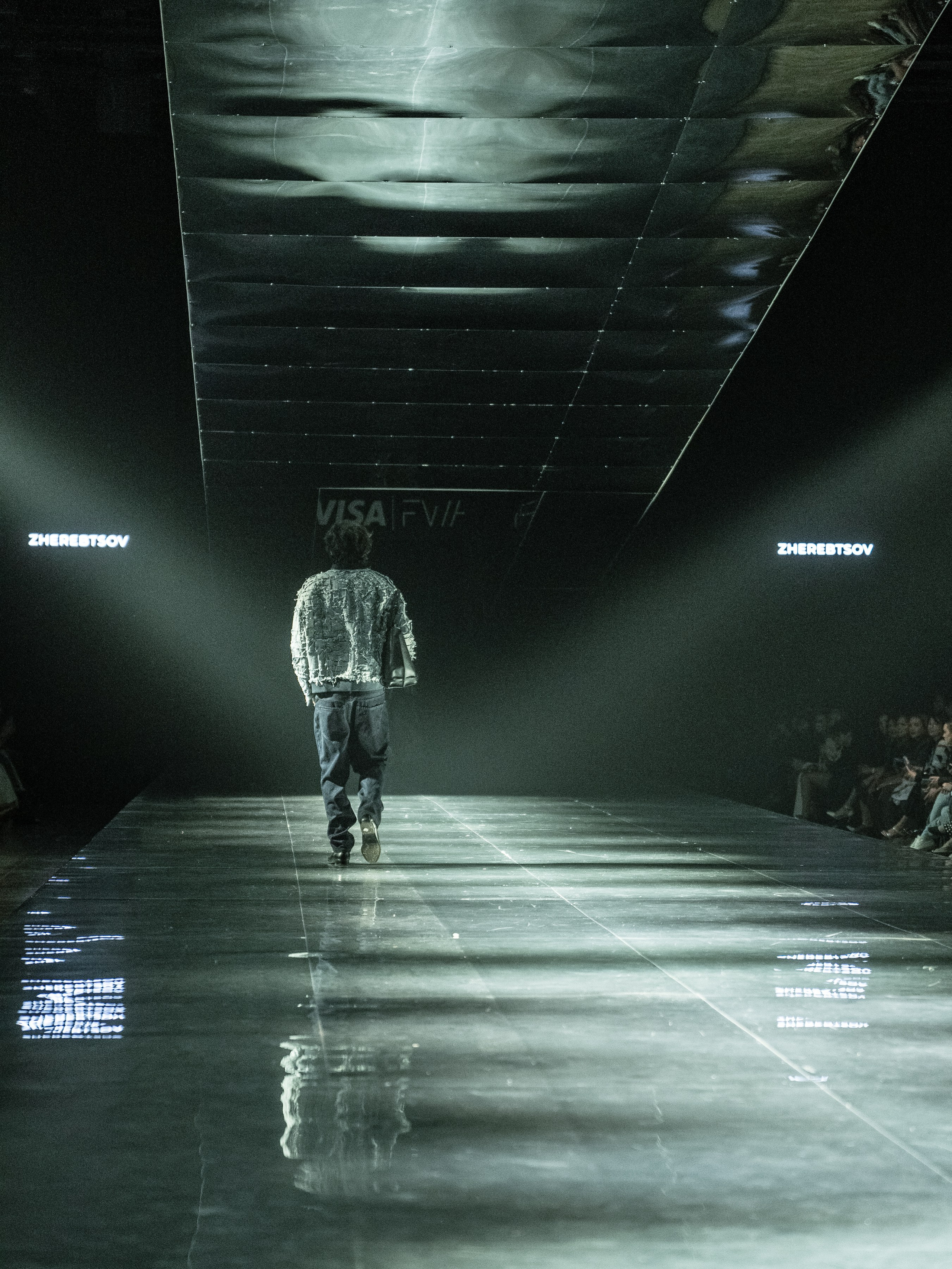 Visa Fashion Week Almaty Pre-Fall 2026 April Leonid Zherebtsov. Сайт Алматинского НЮ АРТ, будуар и фэшн фотографа Дениса Карпенко