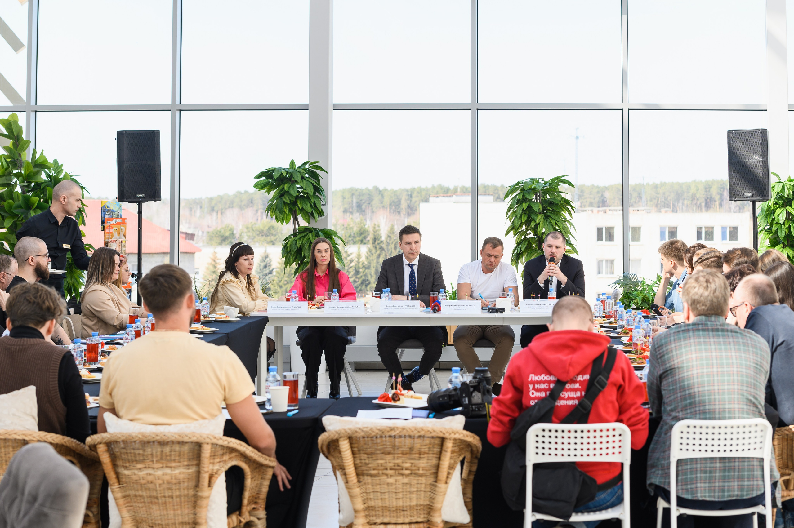 Деловой репортаж и бизнес — мероприятия. Репортажный фотограф в Екатеринбурге Екатерина Киселева