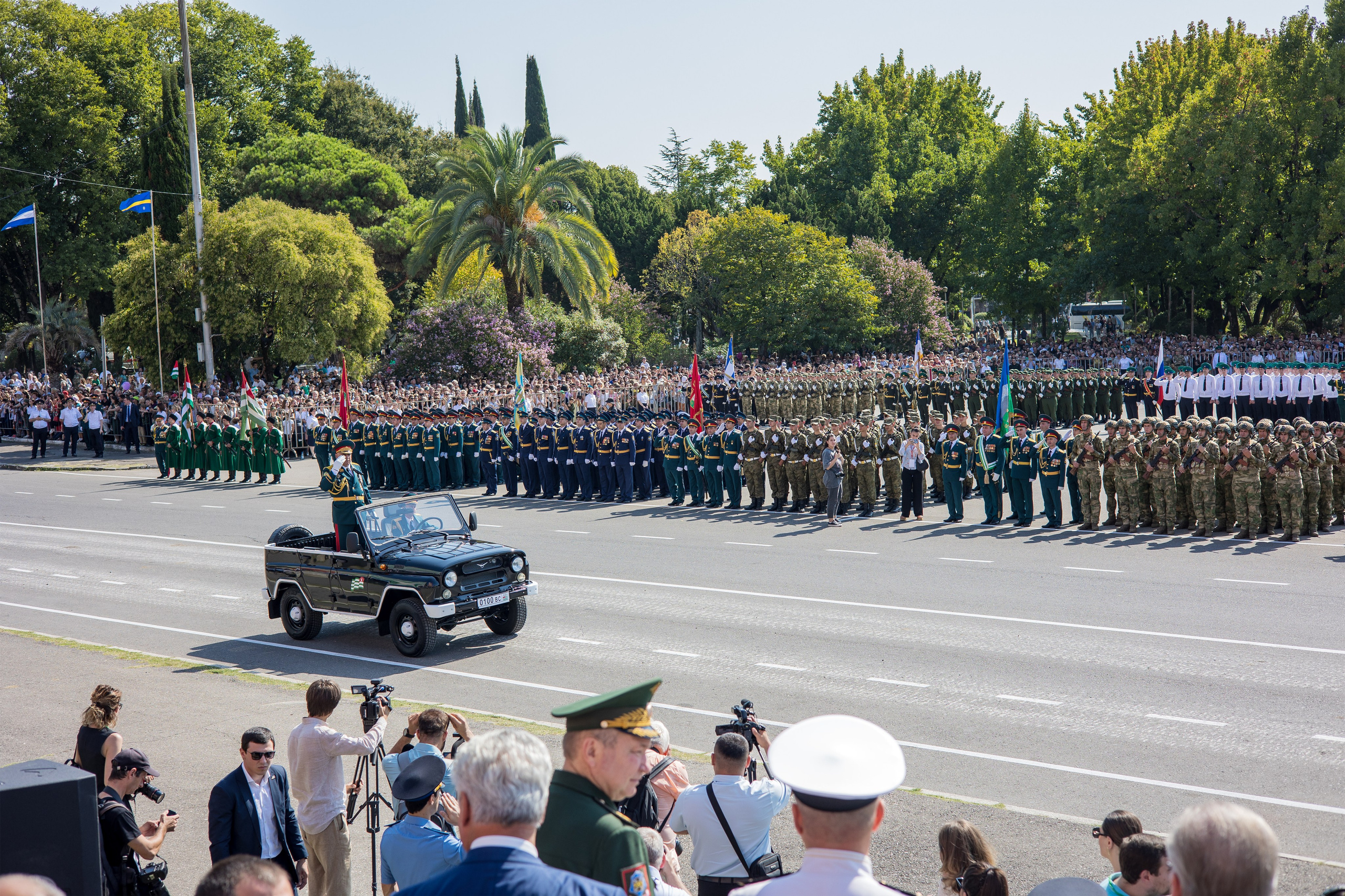 30-летие Дня Победы и Независимости Абхазии. Свадебный и семейный фотограф в Абхазии Эля Цишба