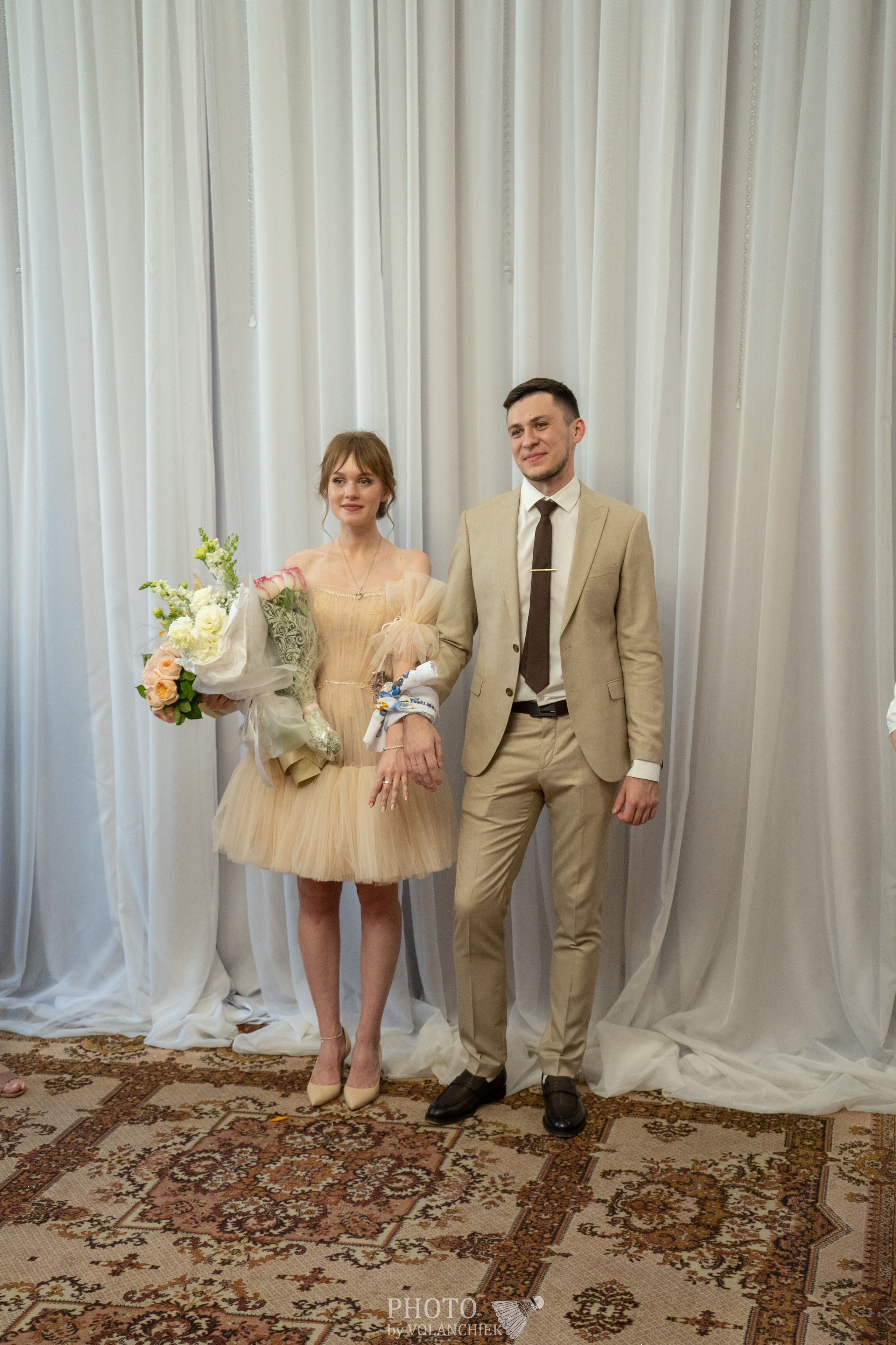 Свадебная фотосессия. Photo by Volanchiek