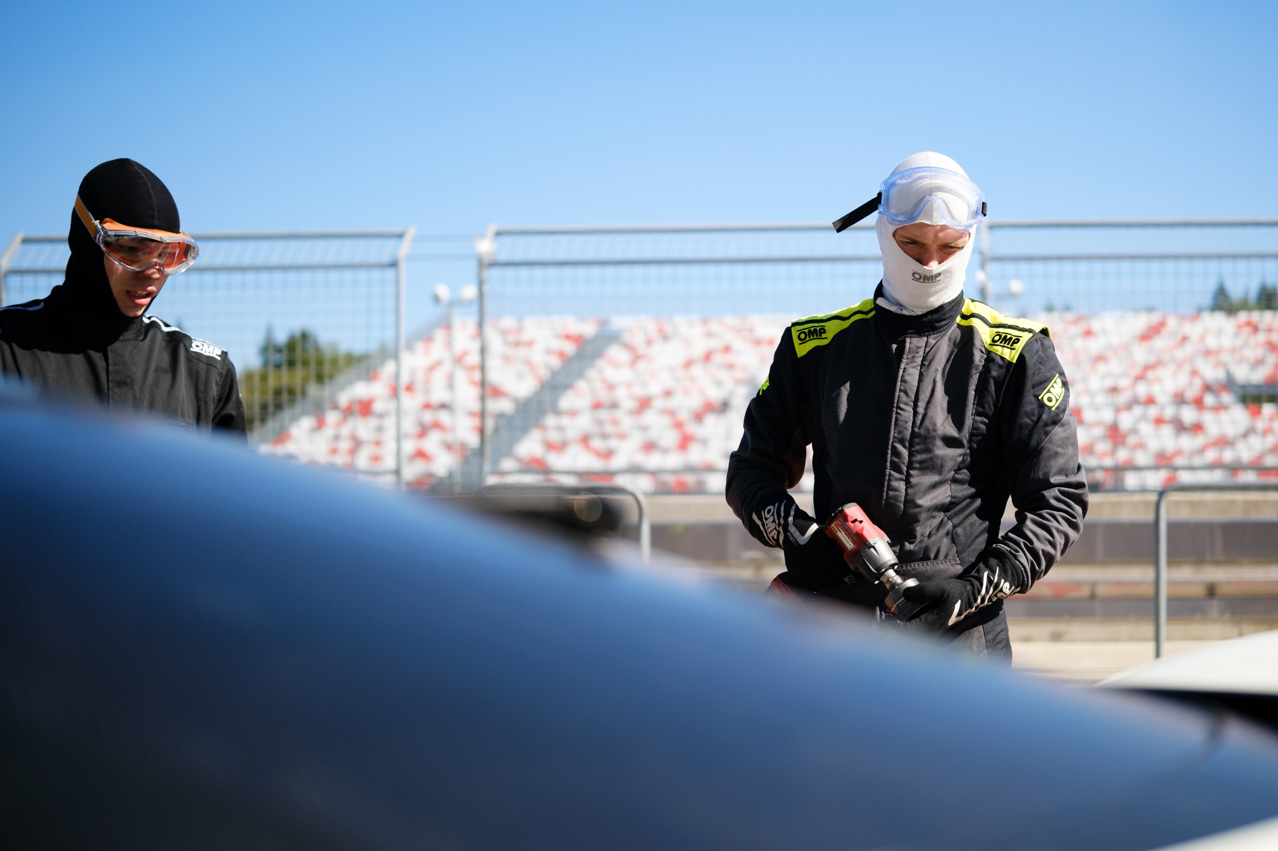 Российская серия гонок на выносливость. Авто и мотоспорт — фотограф Антон Медведев iCoguar