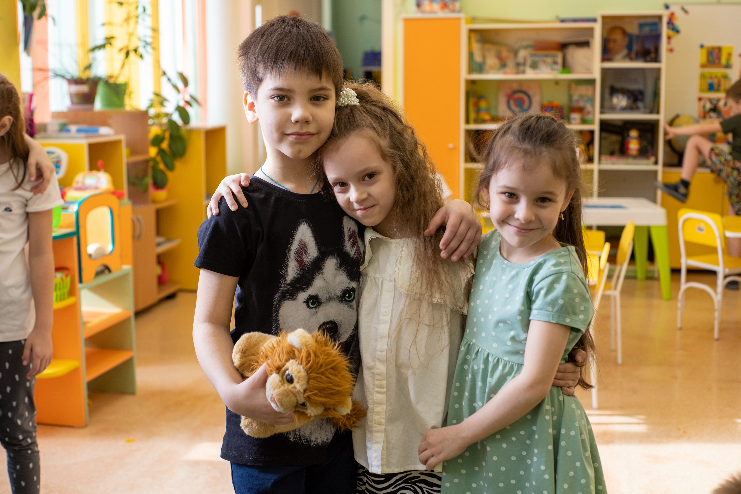 Альбомы с самого детства. +79237847111