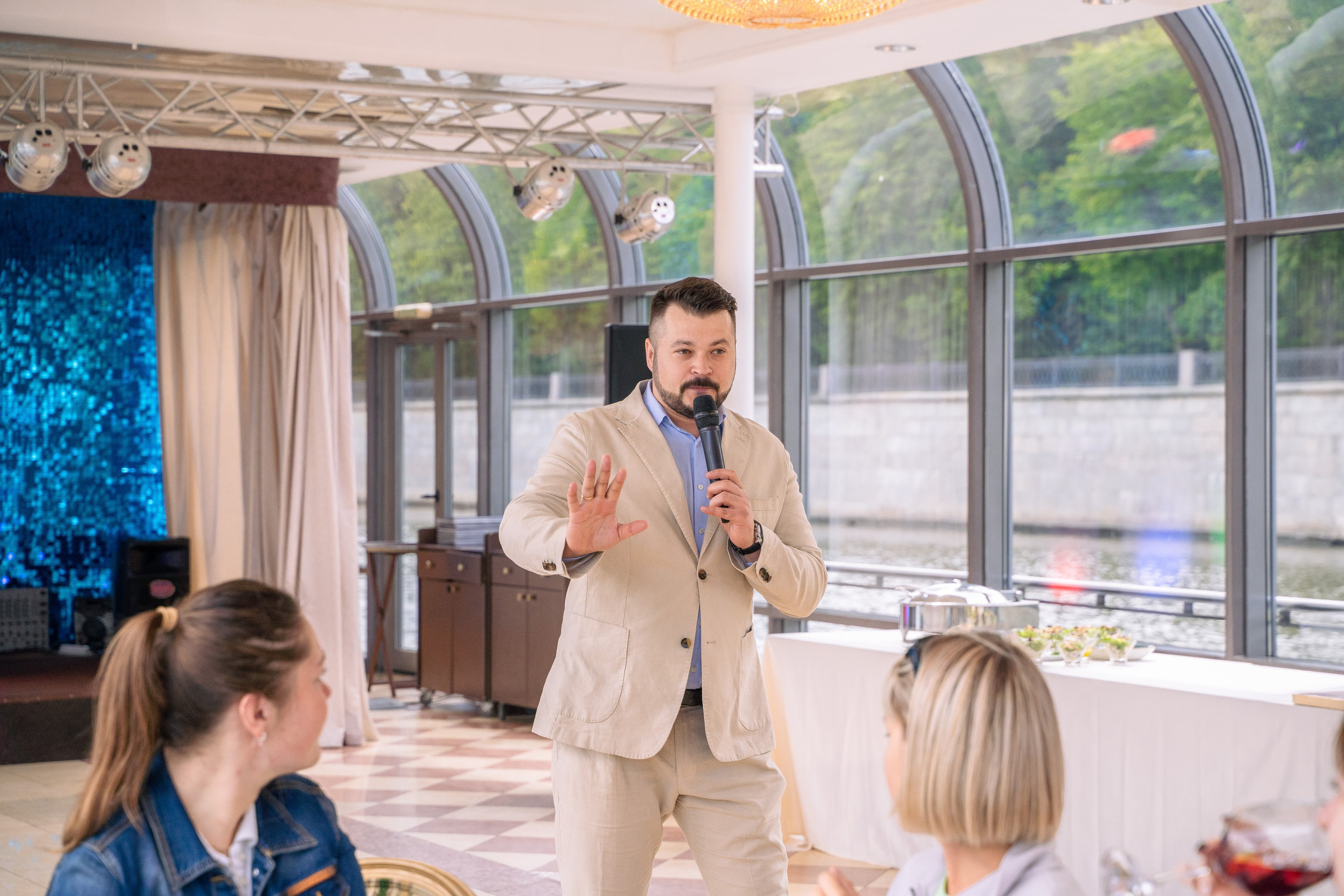 Квиз для Авито. Главная