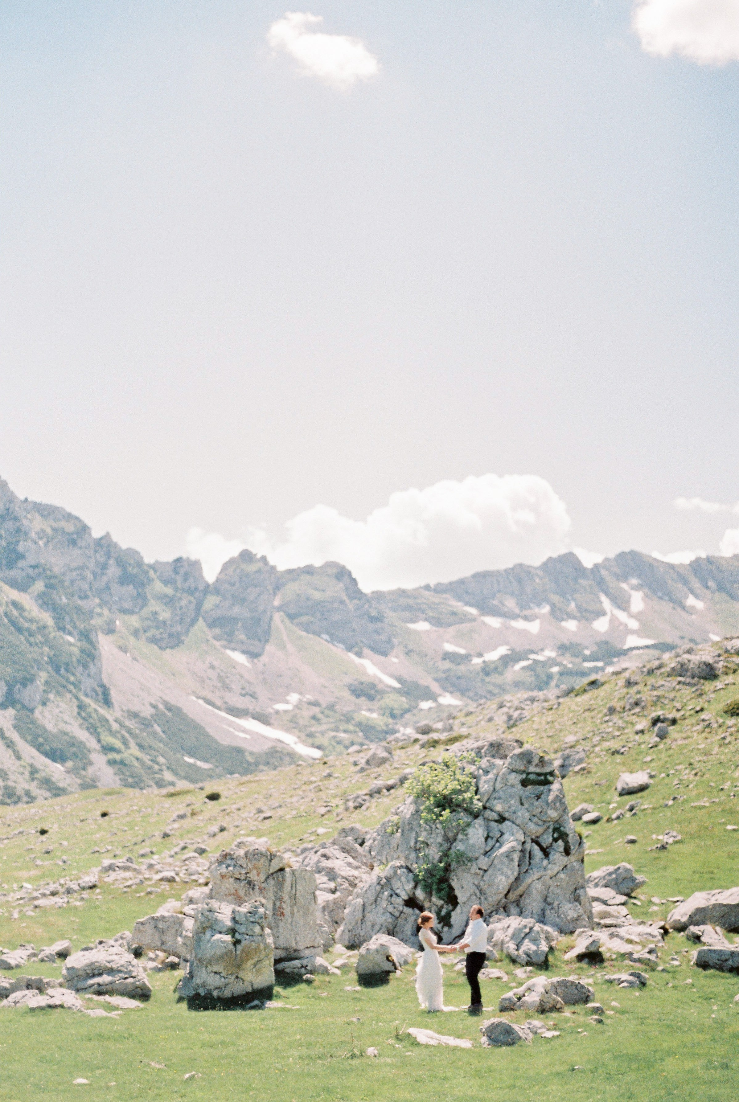 Свадебный фотограф на плёнку в Москве и Черногории