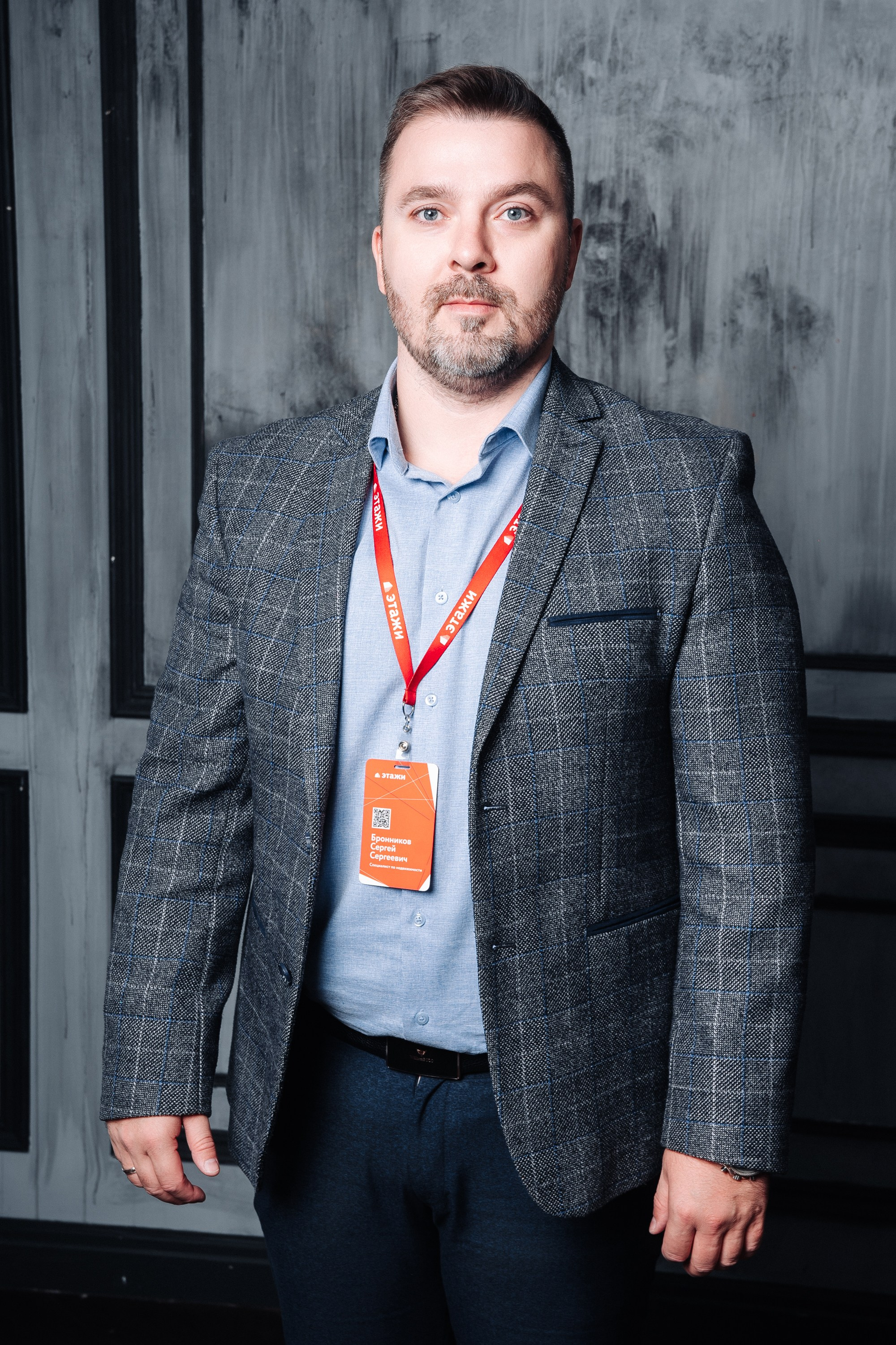 Этажи портреты. Фотограф в Хабаровске Швендых Рудольф