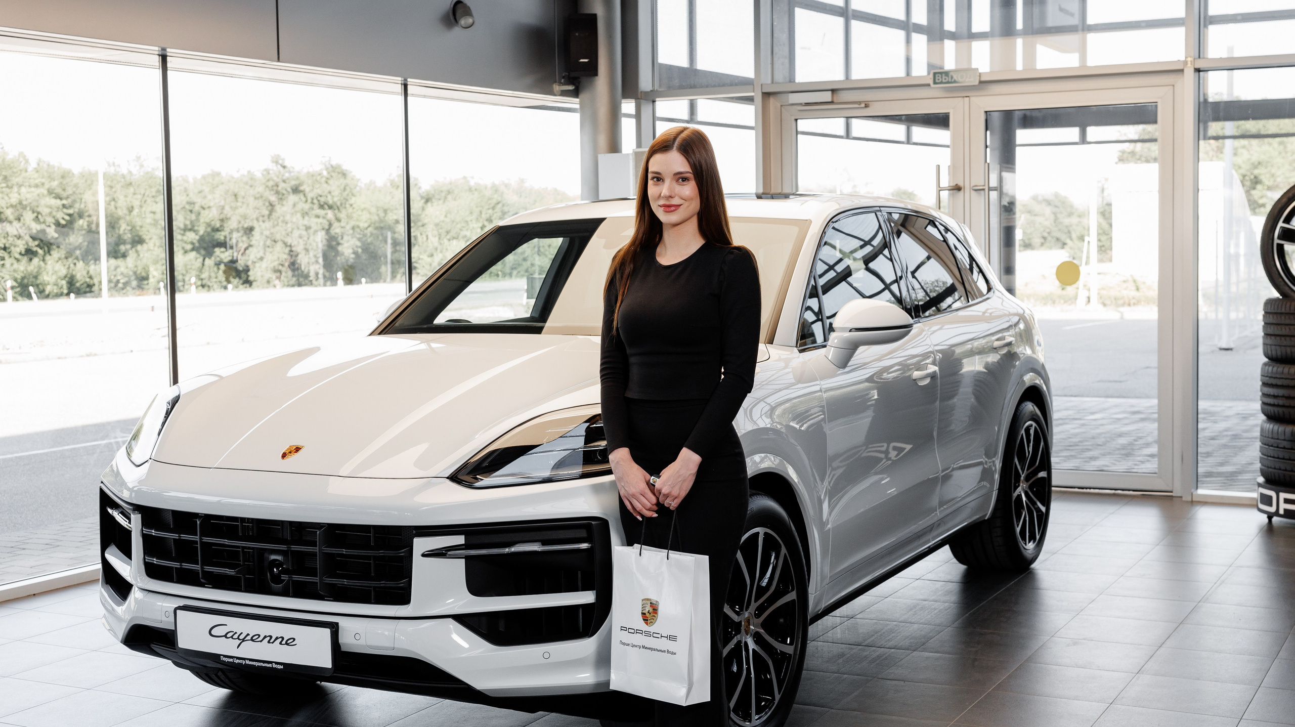 ДЦ PORSCHE Минеральные Воды. Фотограф Ставрополь Петр Голубенко