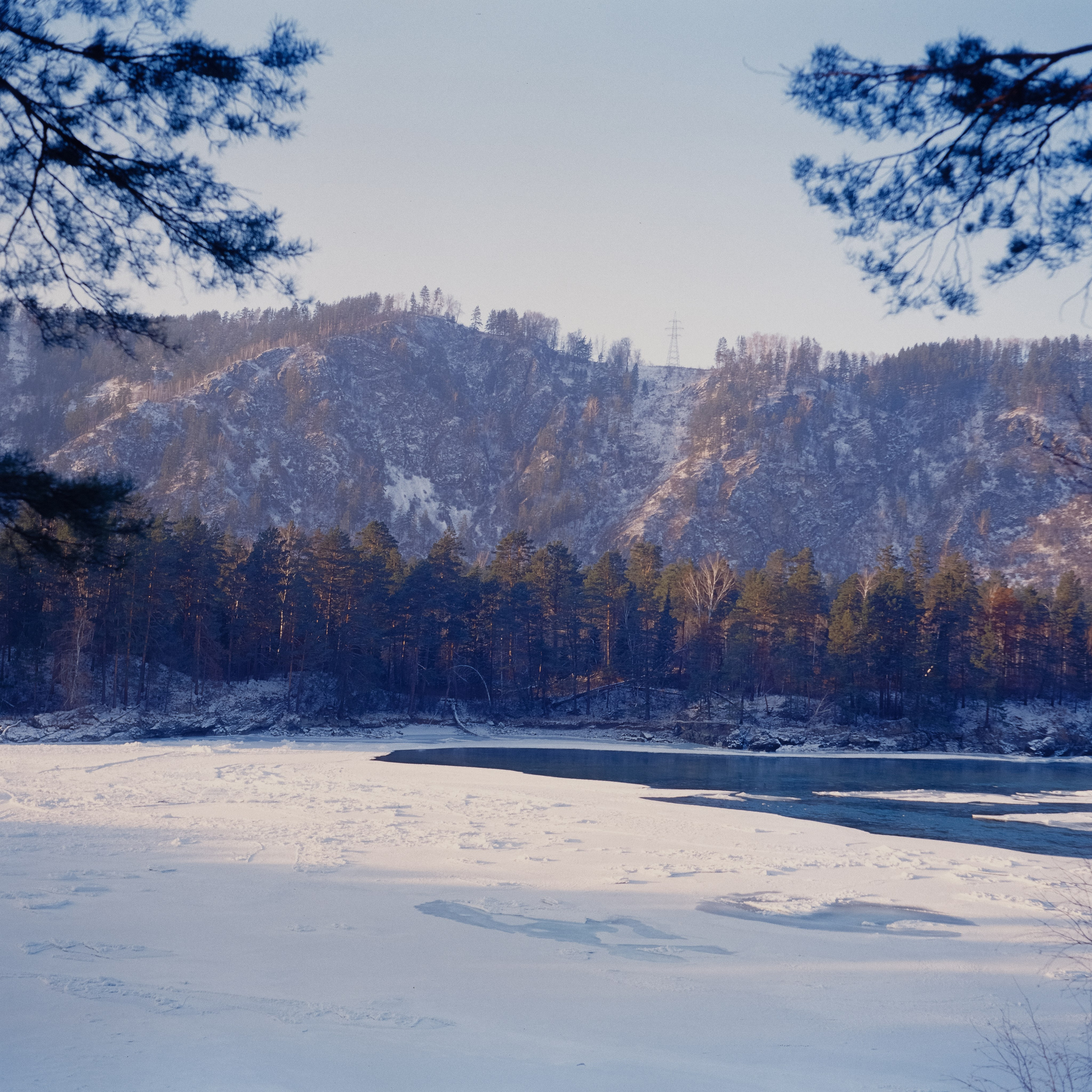 База Сила Алтая / 16 декабря 2023 года (-18℃)  / Kodak Ektachrome 100V