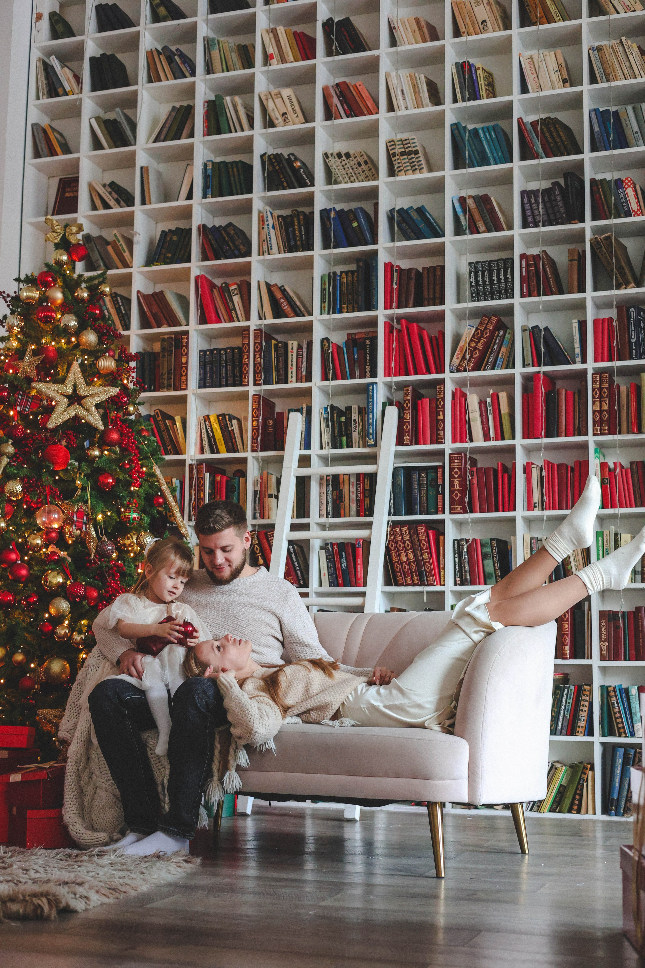 Новогодняя история «Кира и ее семья». Фотограф в Москве Анастасия Калинина