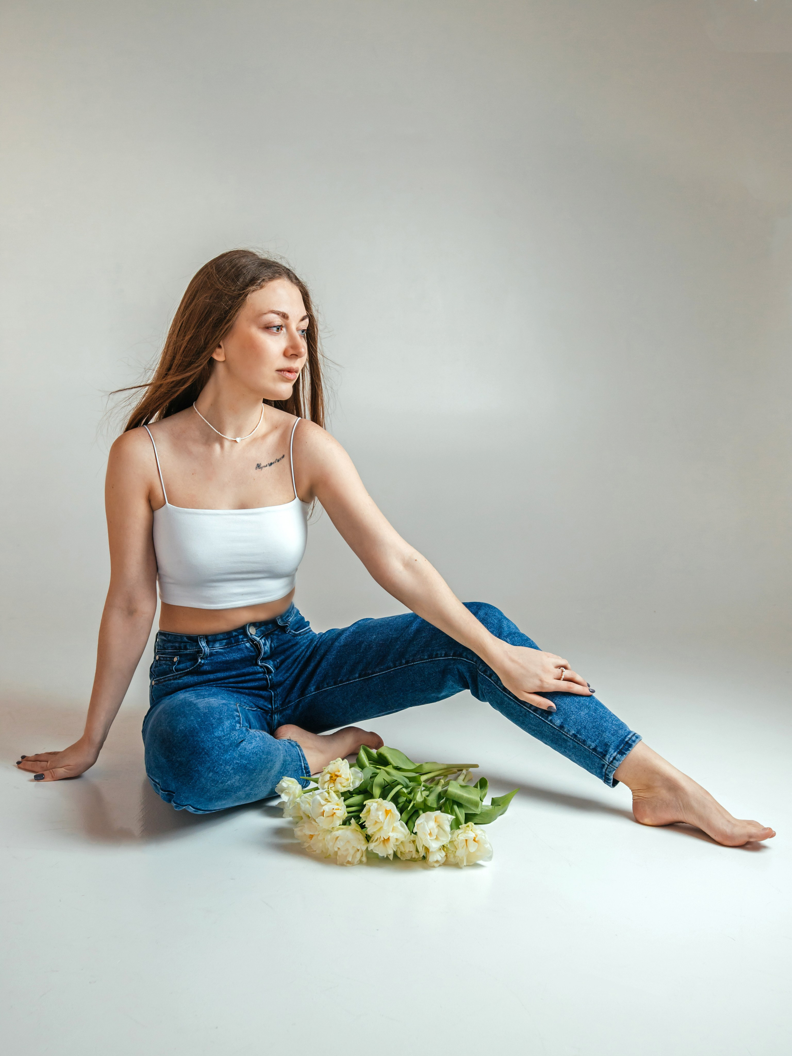 Алена в тюльпанах. Семейный и детский фотограф в  г. Екатеринбурге Холодова Юлия