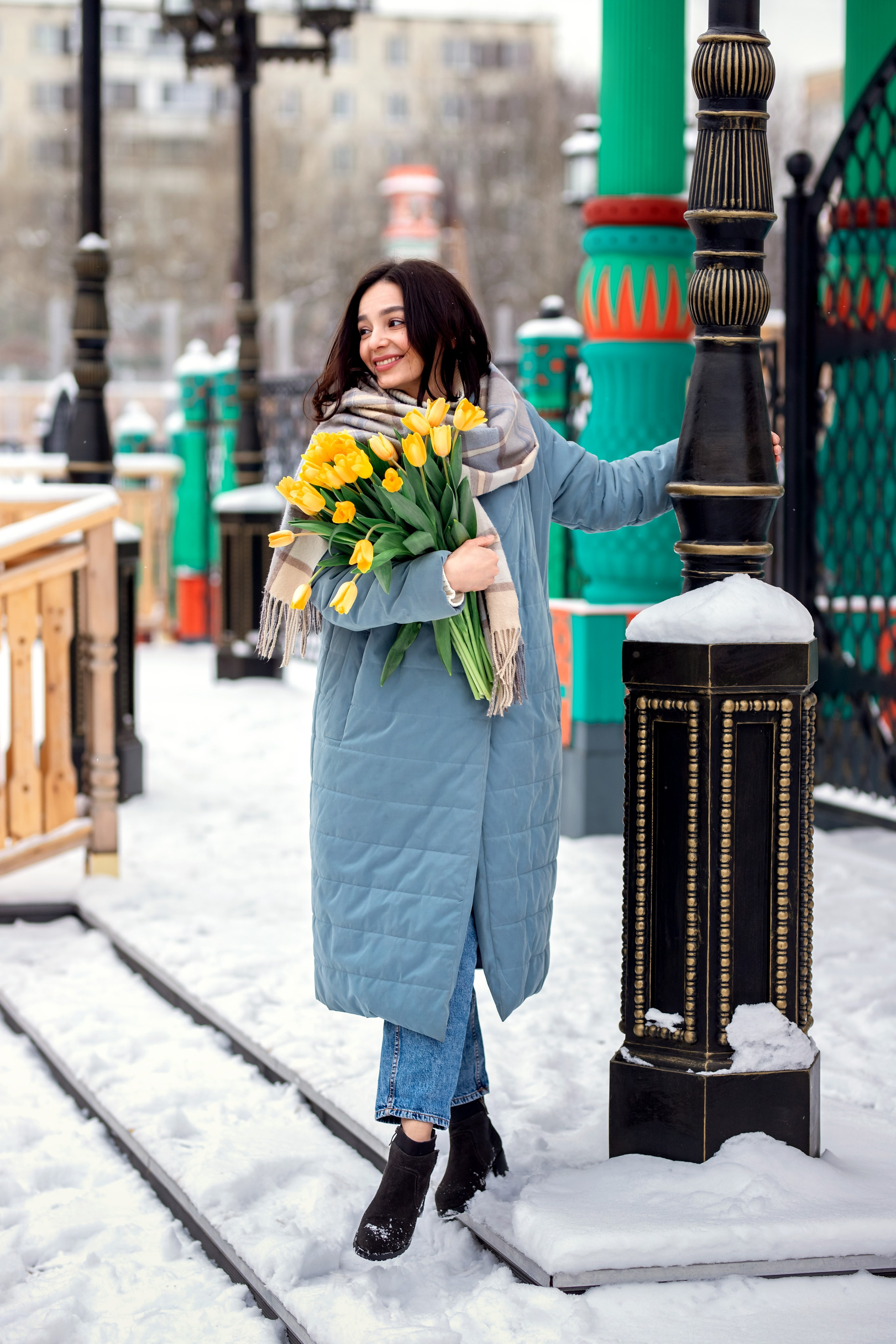 Желтые тюльпаны. Фотограф в Москве. Женские фотосессии, love-story, контент
