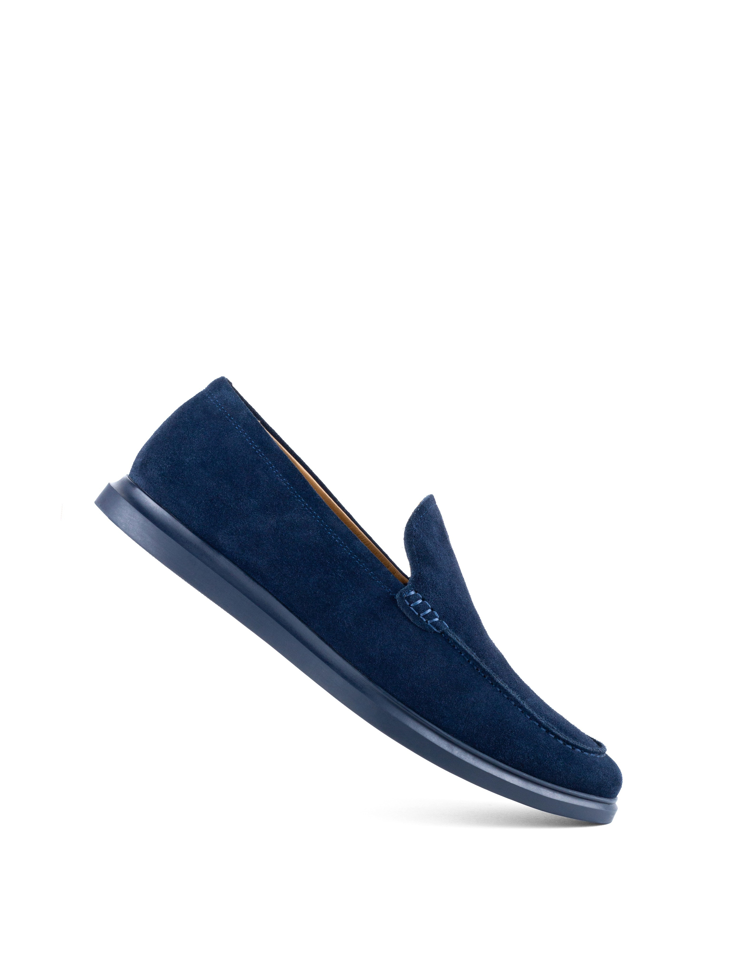 Предметное фото обуви для маркетплейсов WB и OZON