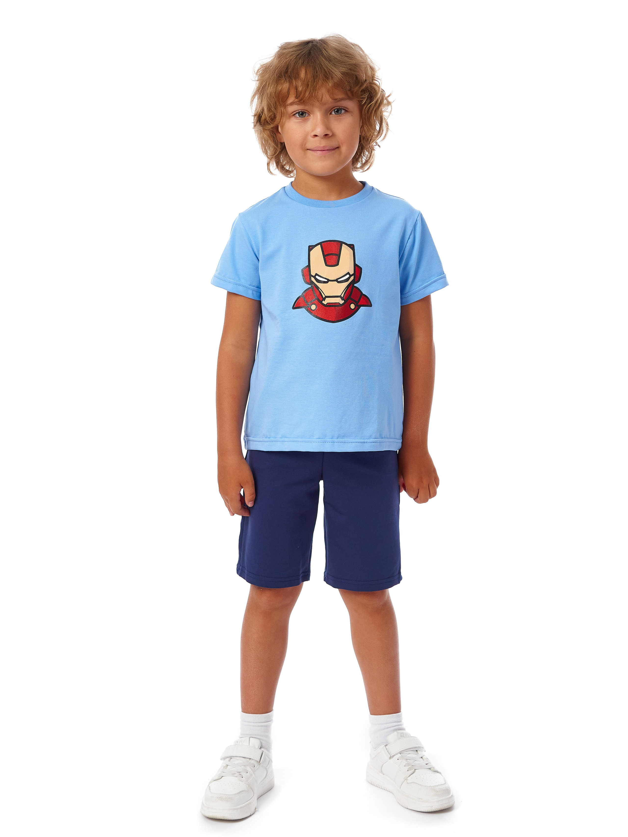 Детские костюмы. Каталожный предметный фотограф