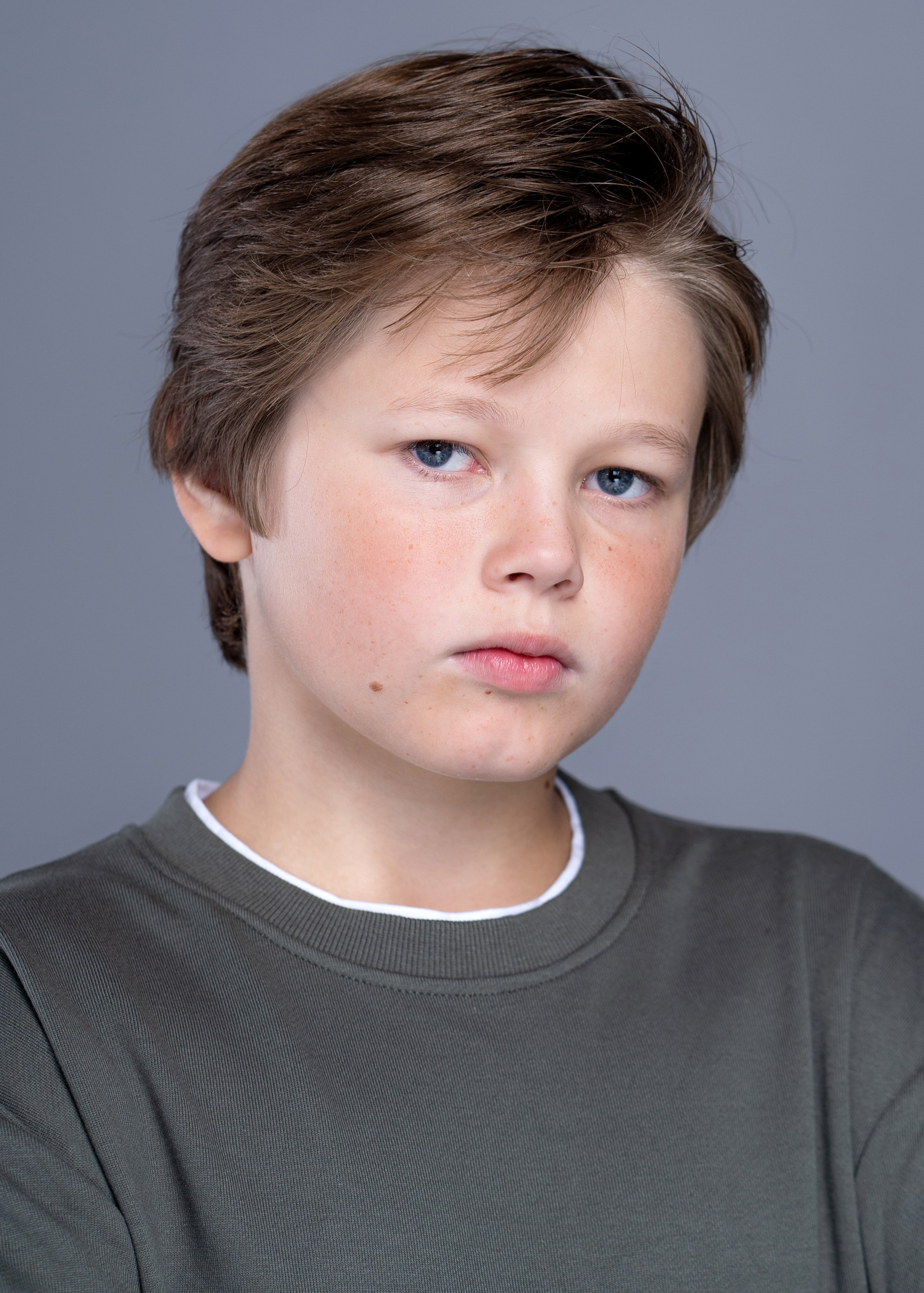 МАТВЕЙ. Портретный фотограф. Актёрское портфолио