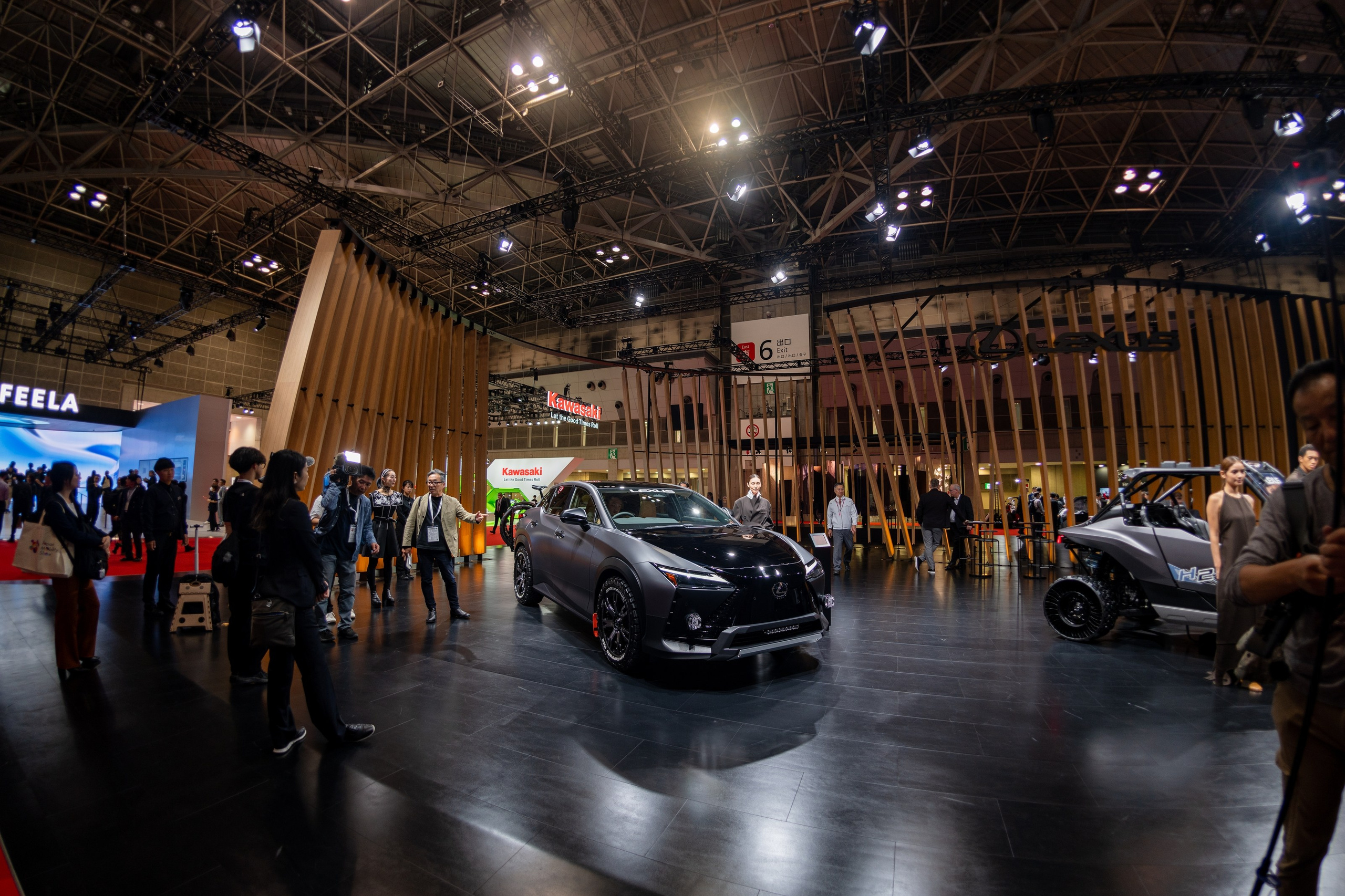 Tokyo Mobility Show 2023. Photographer in Tokyo Anatolii Ozarto