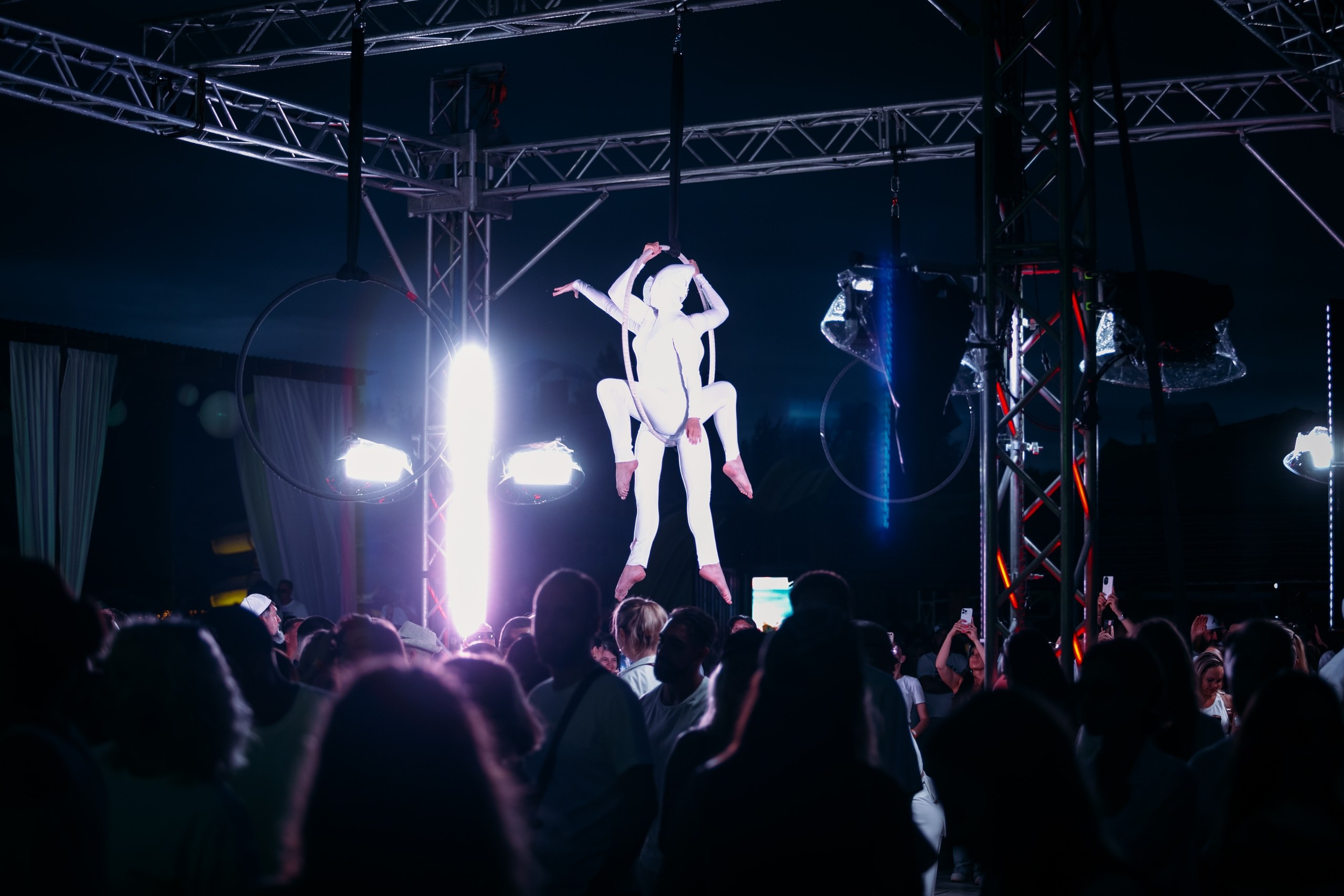 White Party @ Бархат парк. Репортажный фотограф Максим Полянский. Москва, Санкт-Петербург, Красноярск