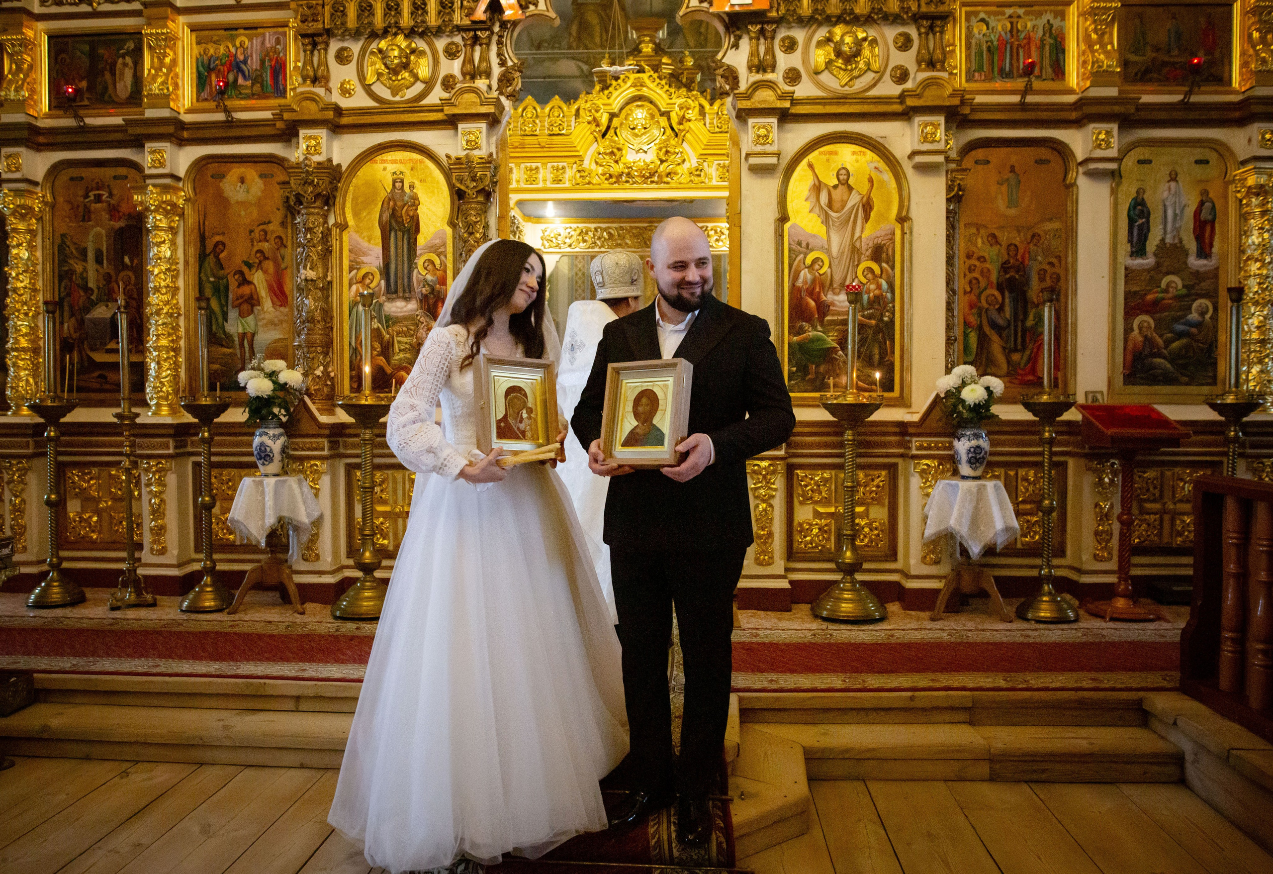 Венчание Дмитрий и Елена Воскресенский храм. Семейный и детский фотограф Анна Петракова
