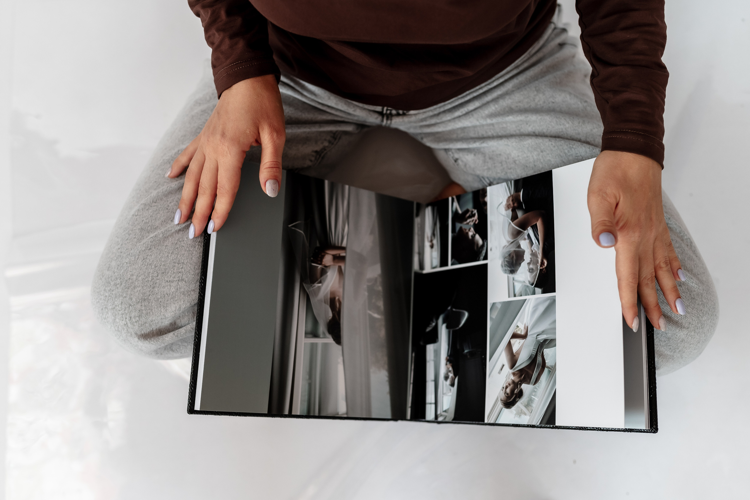 Кожзам, змеином переплете. Свадебная книга 25*25см. Фотограф Котова Валентина