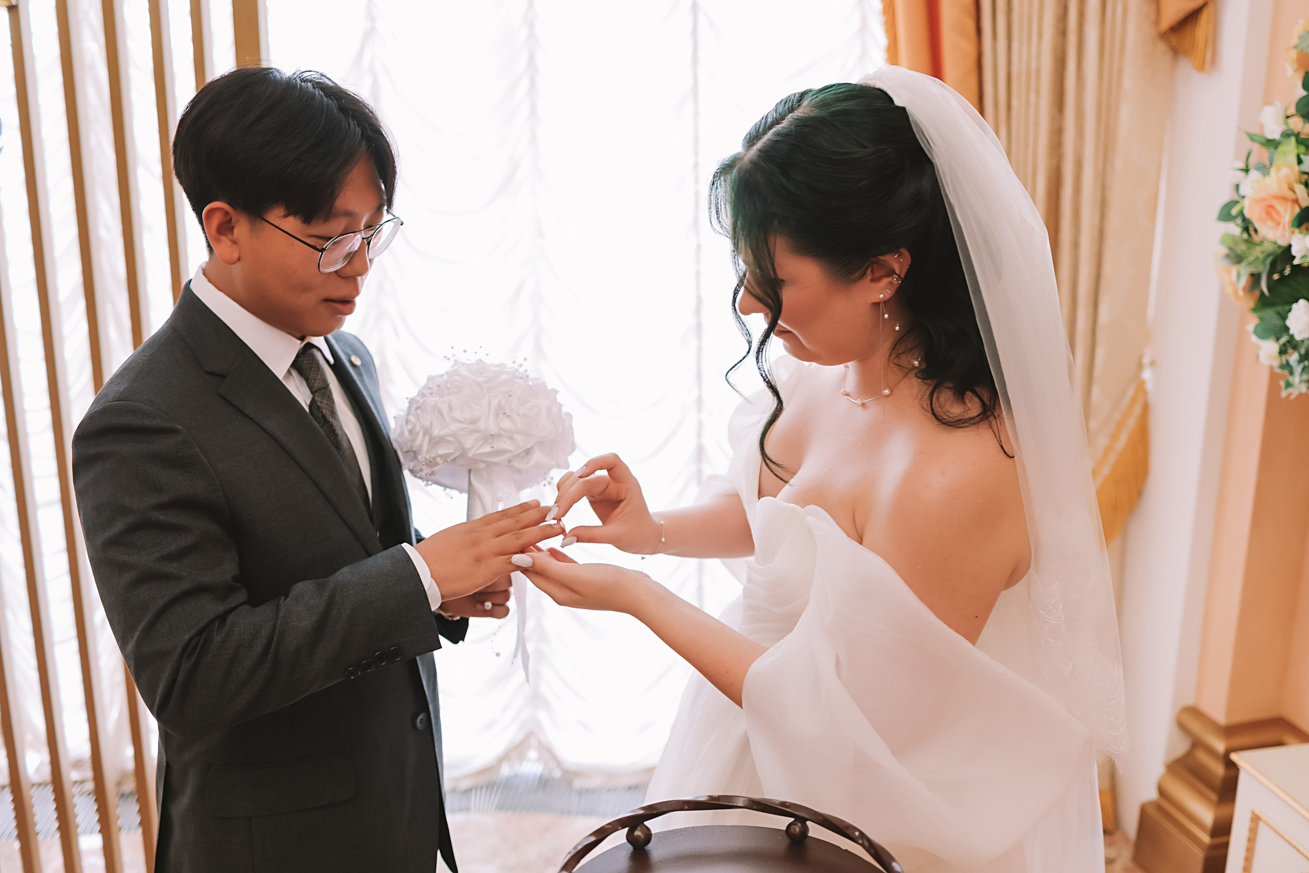 Айвазовский и парк дружбы народов. Семейный фотограф Тюмень, фотограф на роды Салмина Мария