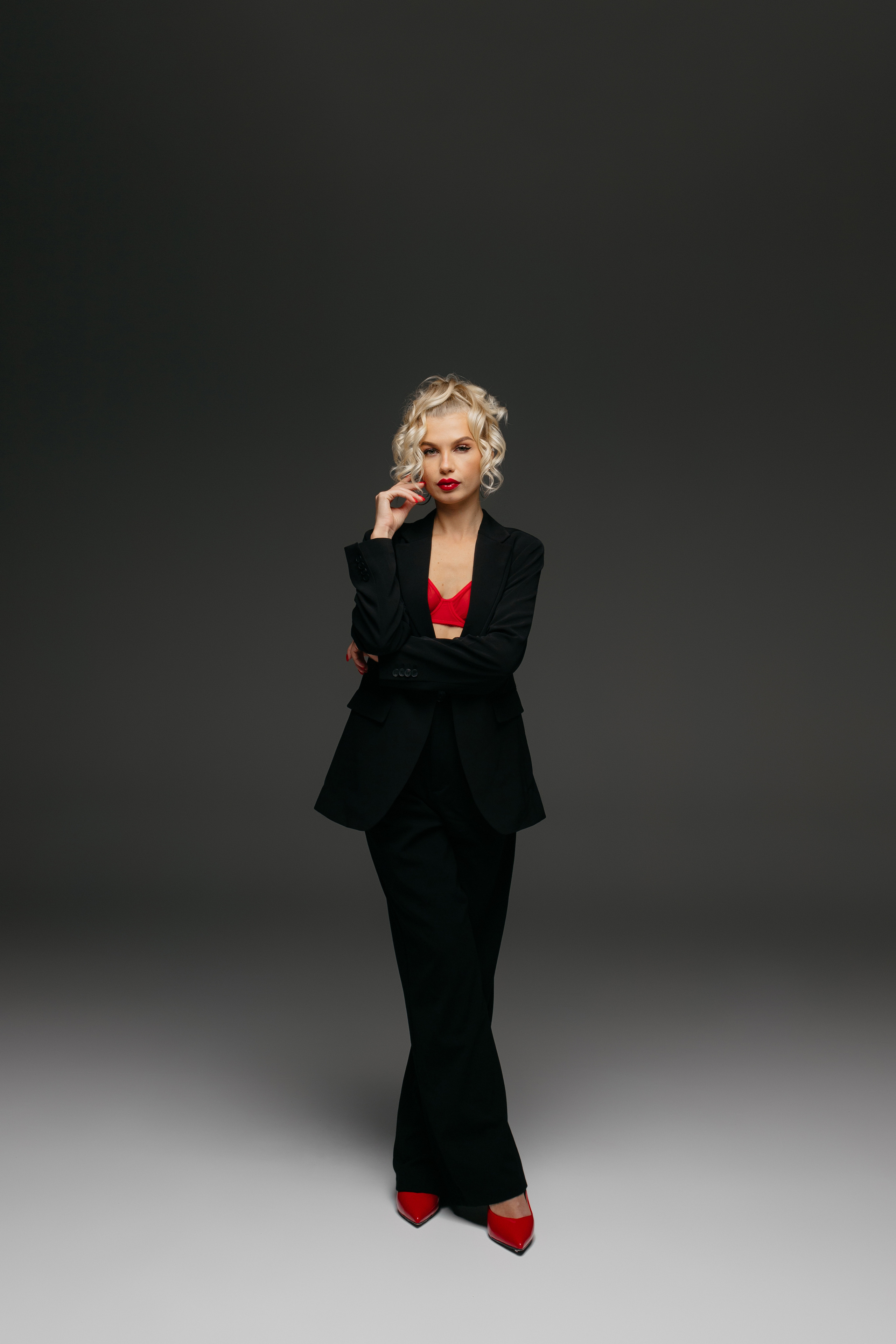 Аня. Услуги Фото и Ретуши