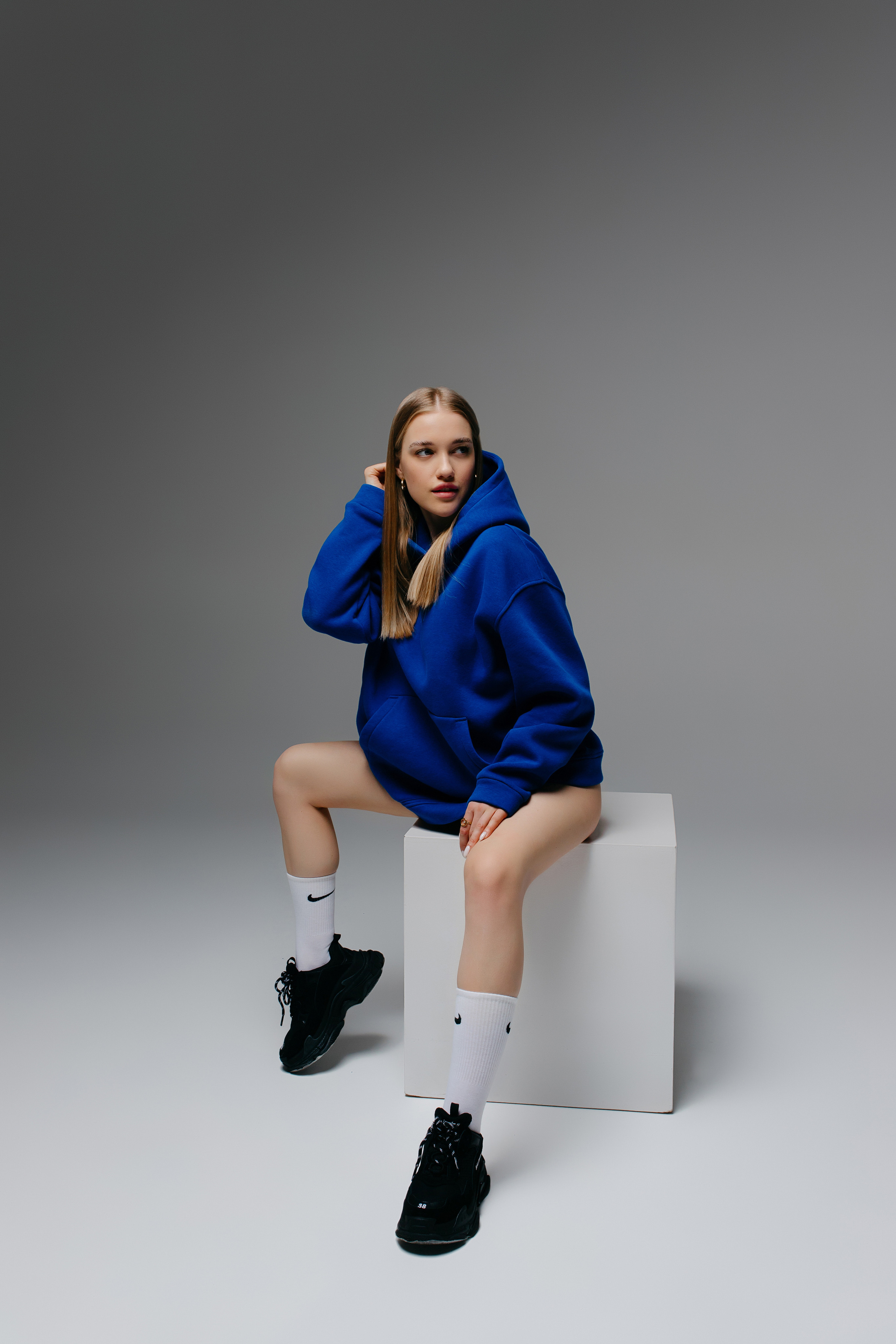 Саша. Услуги Фото и Ретуши