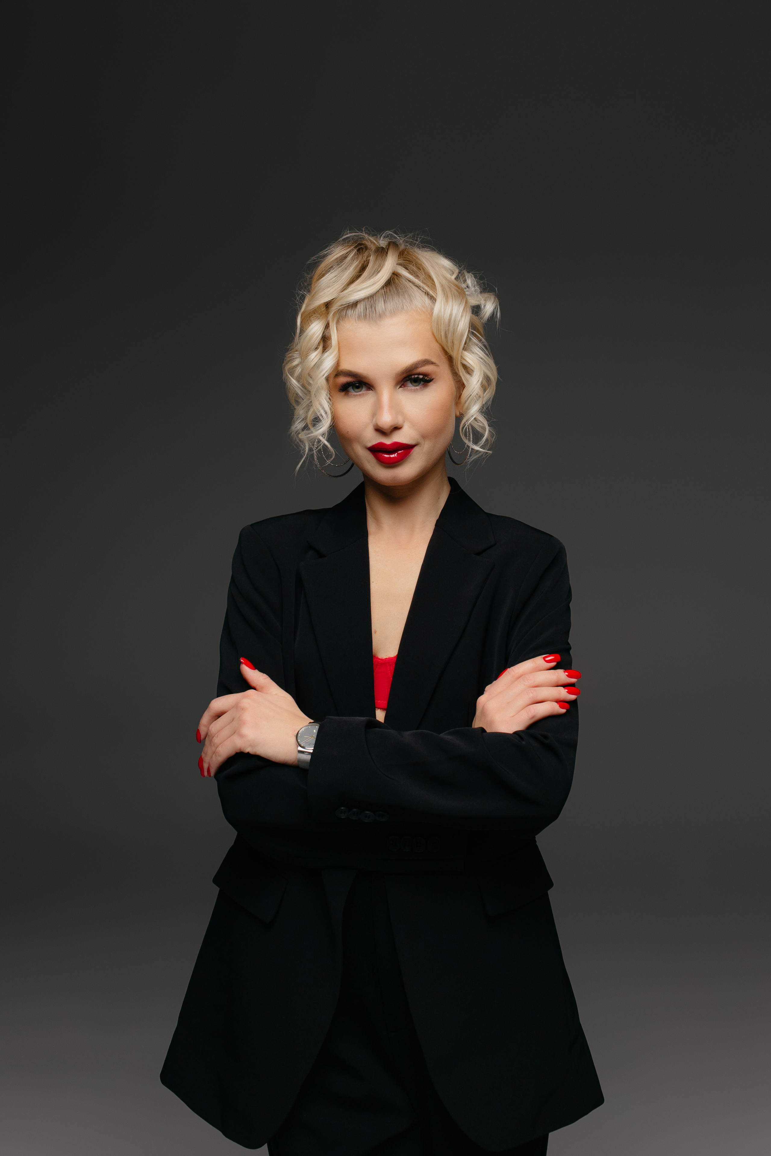 Аня. Услуги Фото и Ретуши