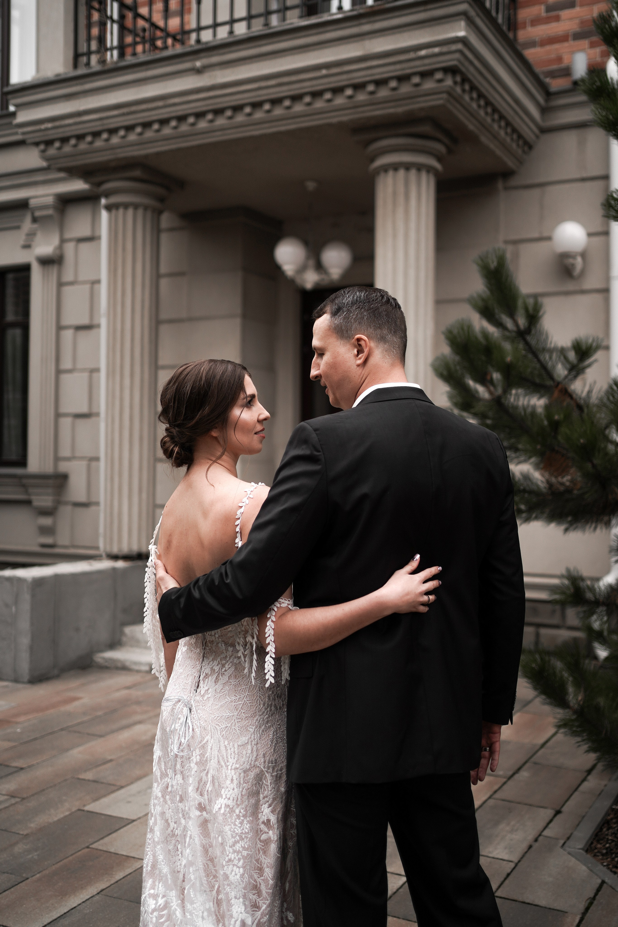 Свадебная фотосессия в Графском парке. Ростов-на-Дону. Свадебный фотограф в Ростове-на-Дону. Таинство Крещения и Венчания, семейные фотосессии. Алёна Чёботова