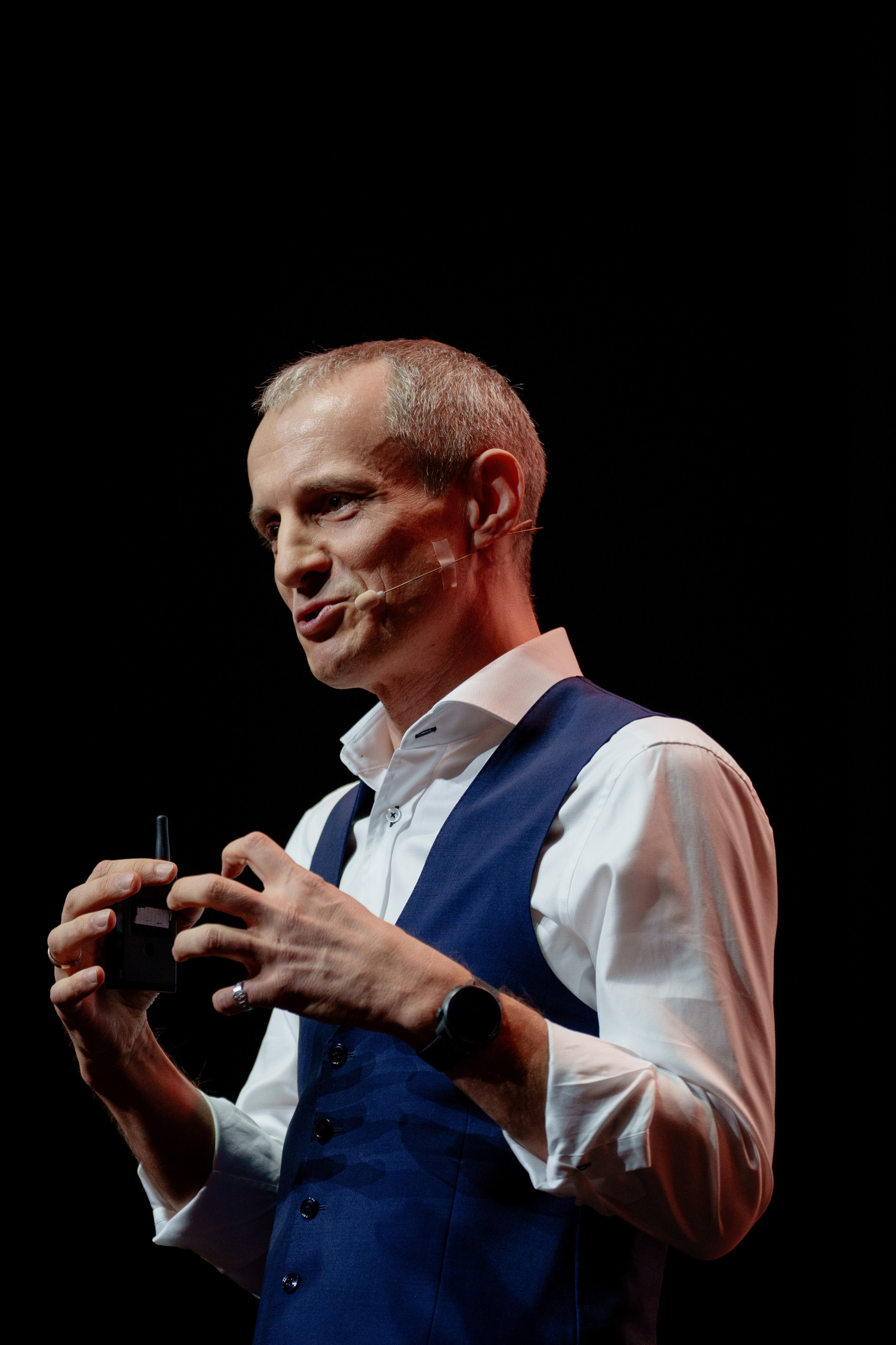 Фотограф на самую большую бизнес конференцию в России. Репортажный фотограф Москва Сергей Дружинин