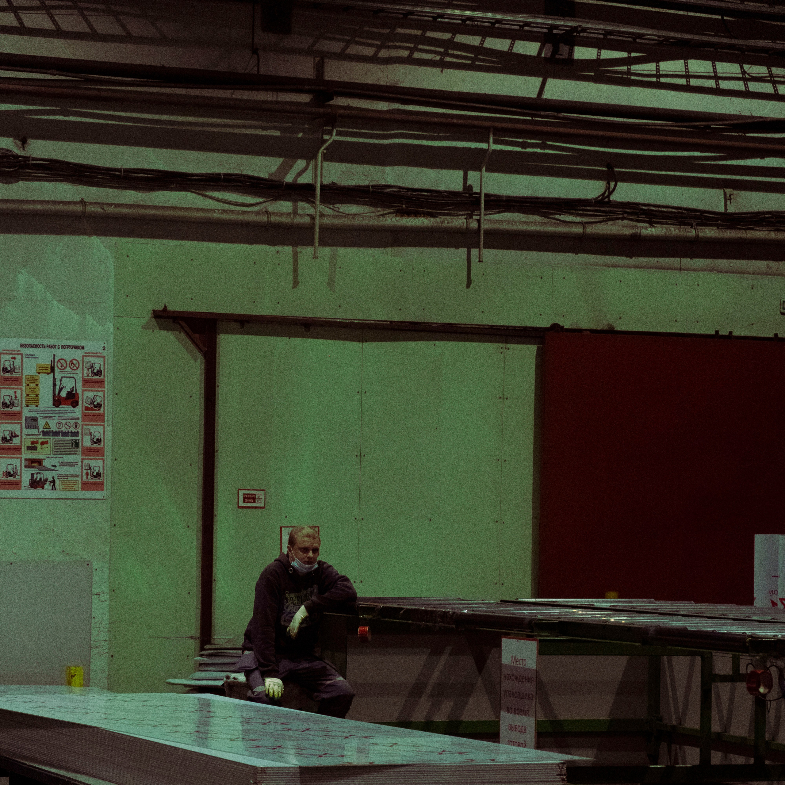 Завод, 2022. Портретный фотограф в Москве Евгения Яковенко