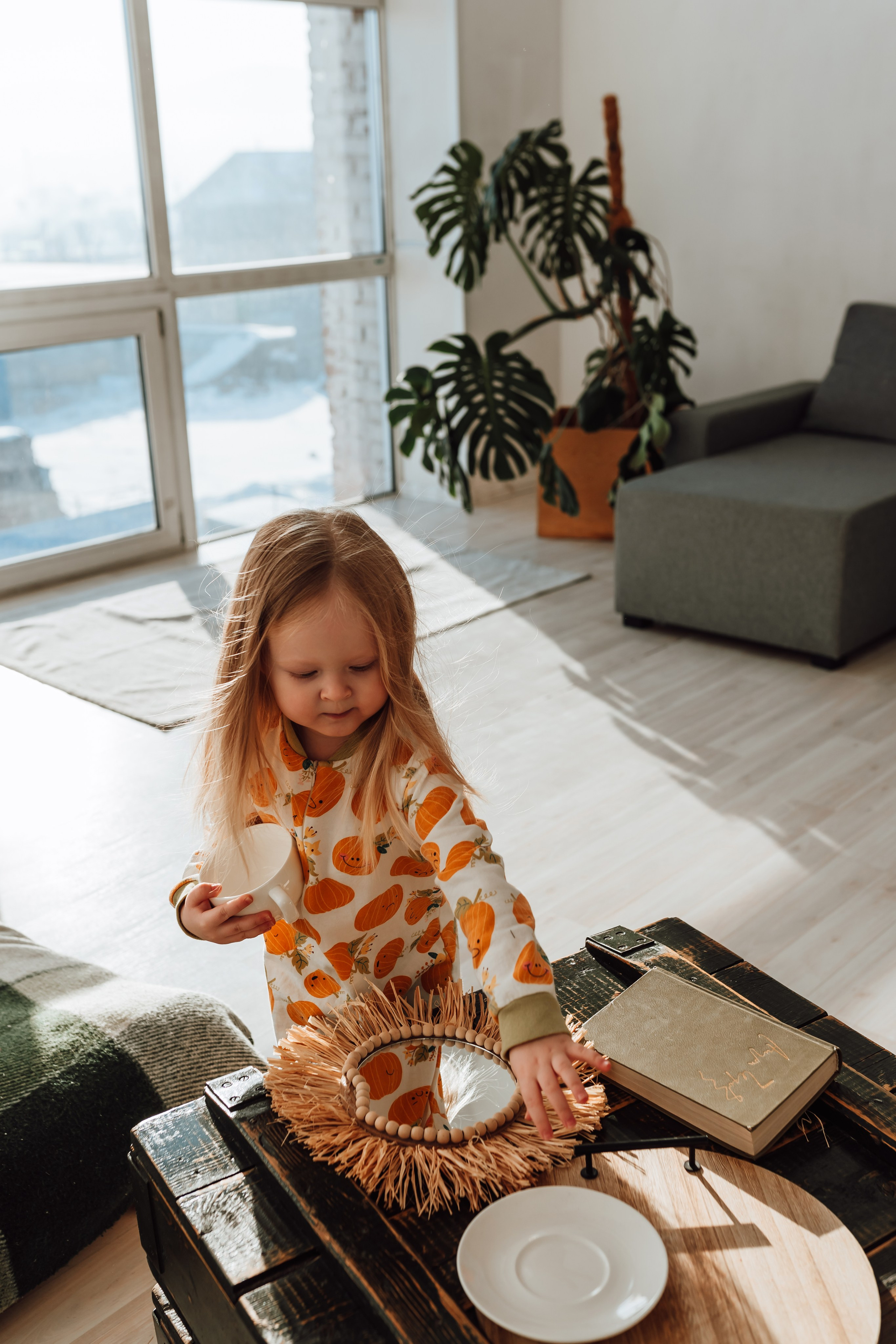 Фотосъемка мамы с дочкой. Фотограф Ким Наталья в Красноярске