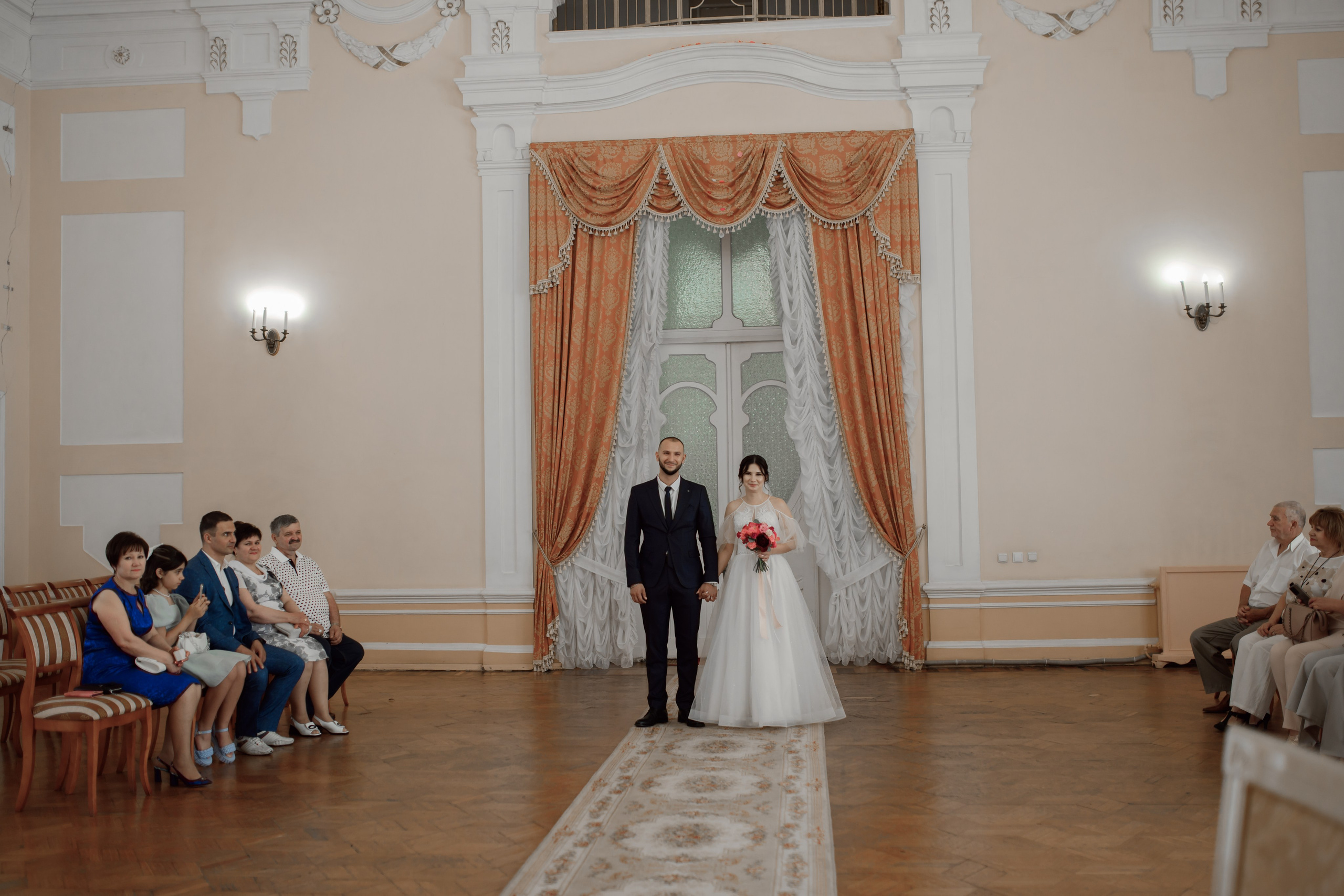 V & K. Свадебный фотограф в г. Астрахань. Так же выезжаю в другие города