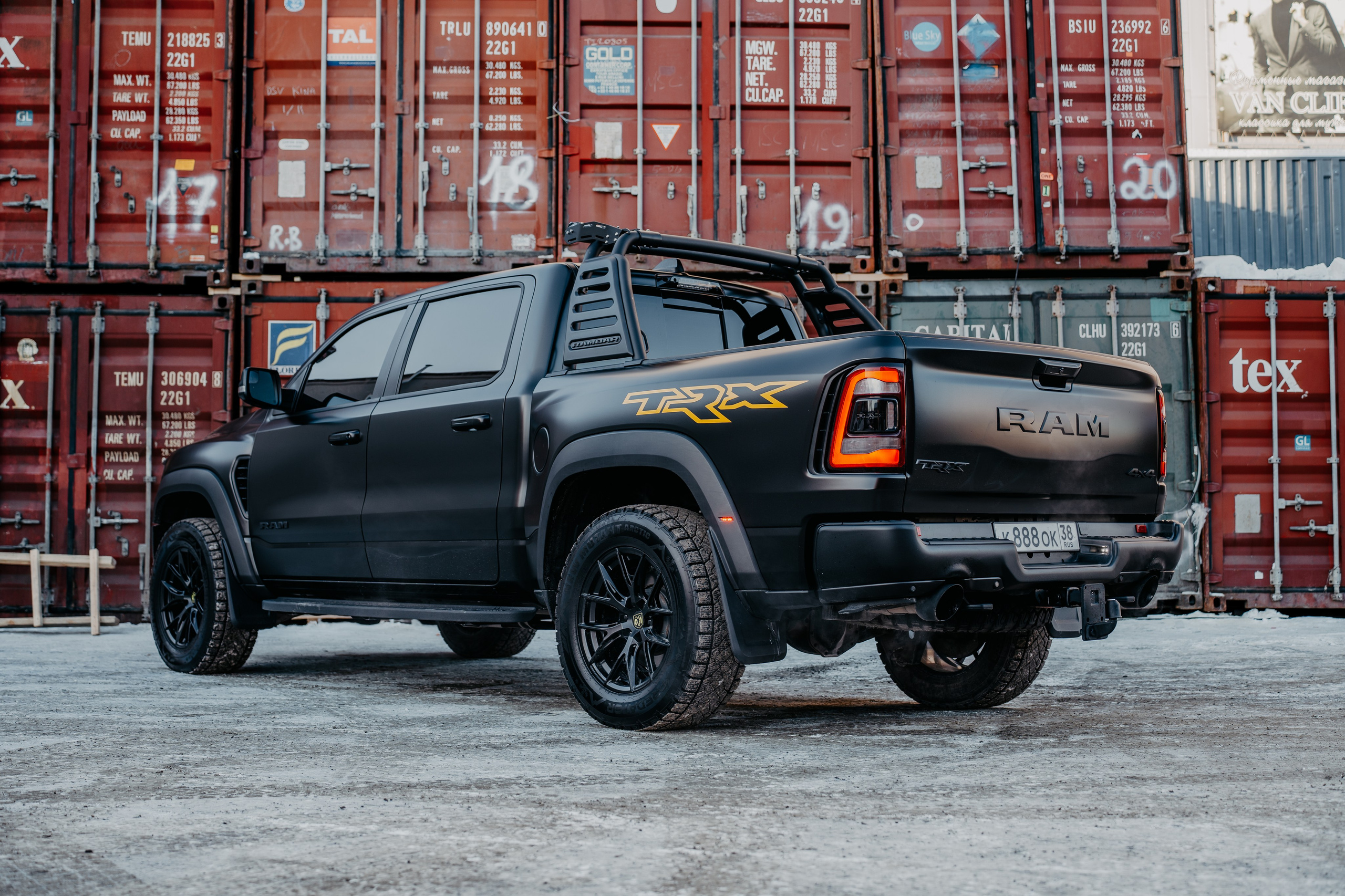 Ram Rebel TRX. Фотограф, видеограф и пилот дрона на Байкале
