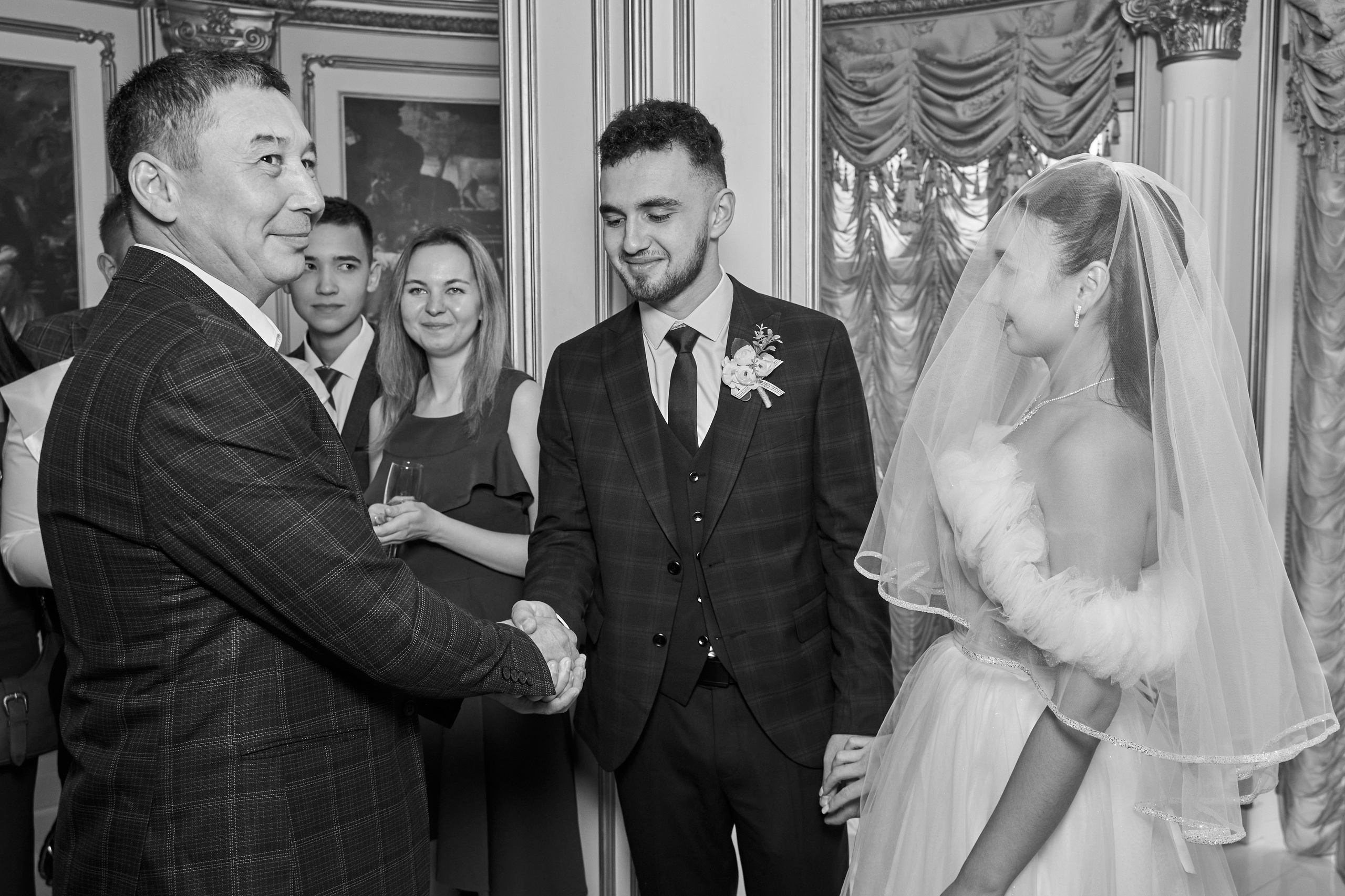 Демис и Венера. Фотограф Денис Колясников