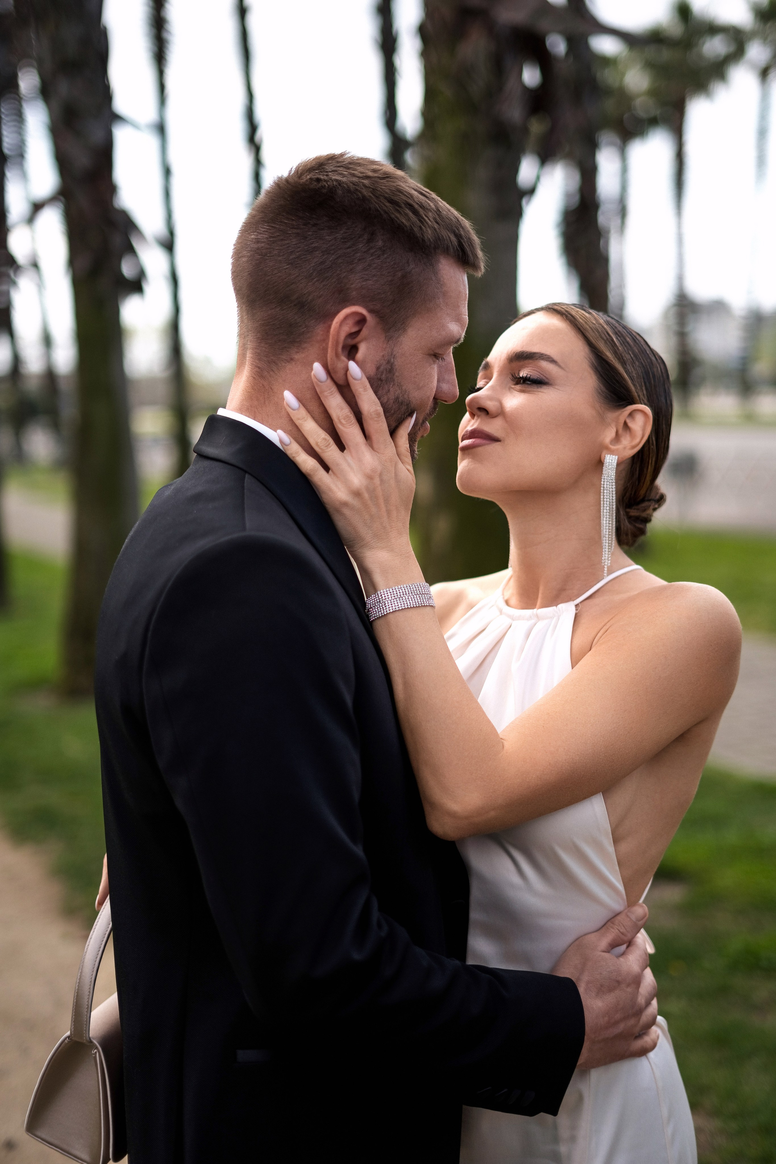 Свадебная фотосессия на берегу моря. Профессиональный Фотограф в Сочи Марина Ситкина