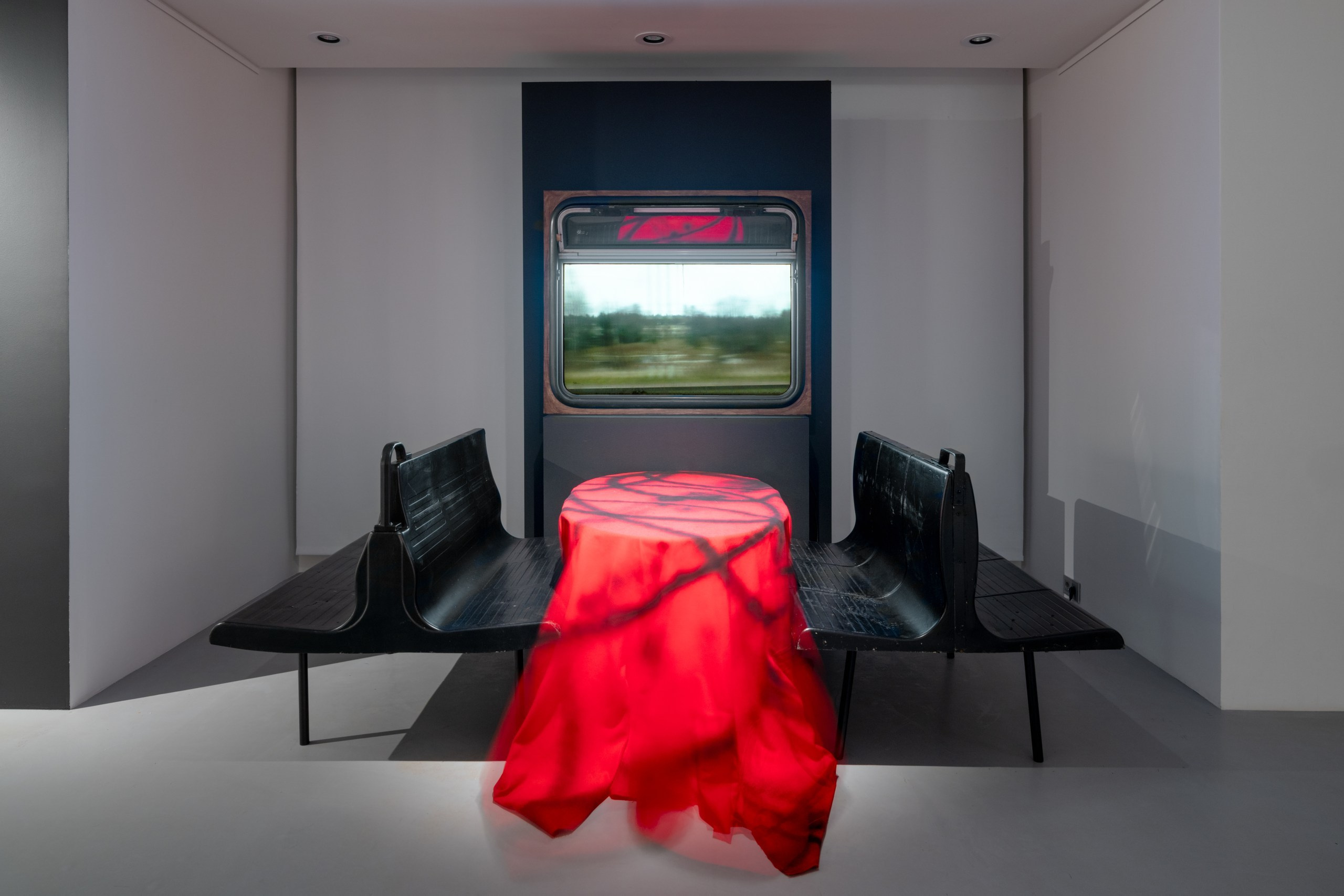 Никита Dusto — «Счастливого пути» @ Ruarts. Фотограф Саша Оверчук