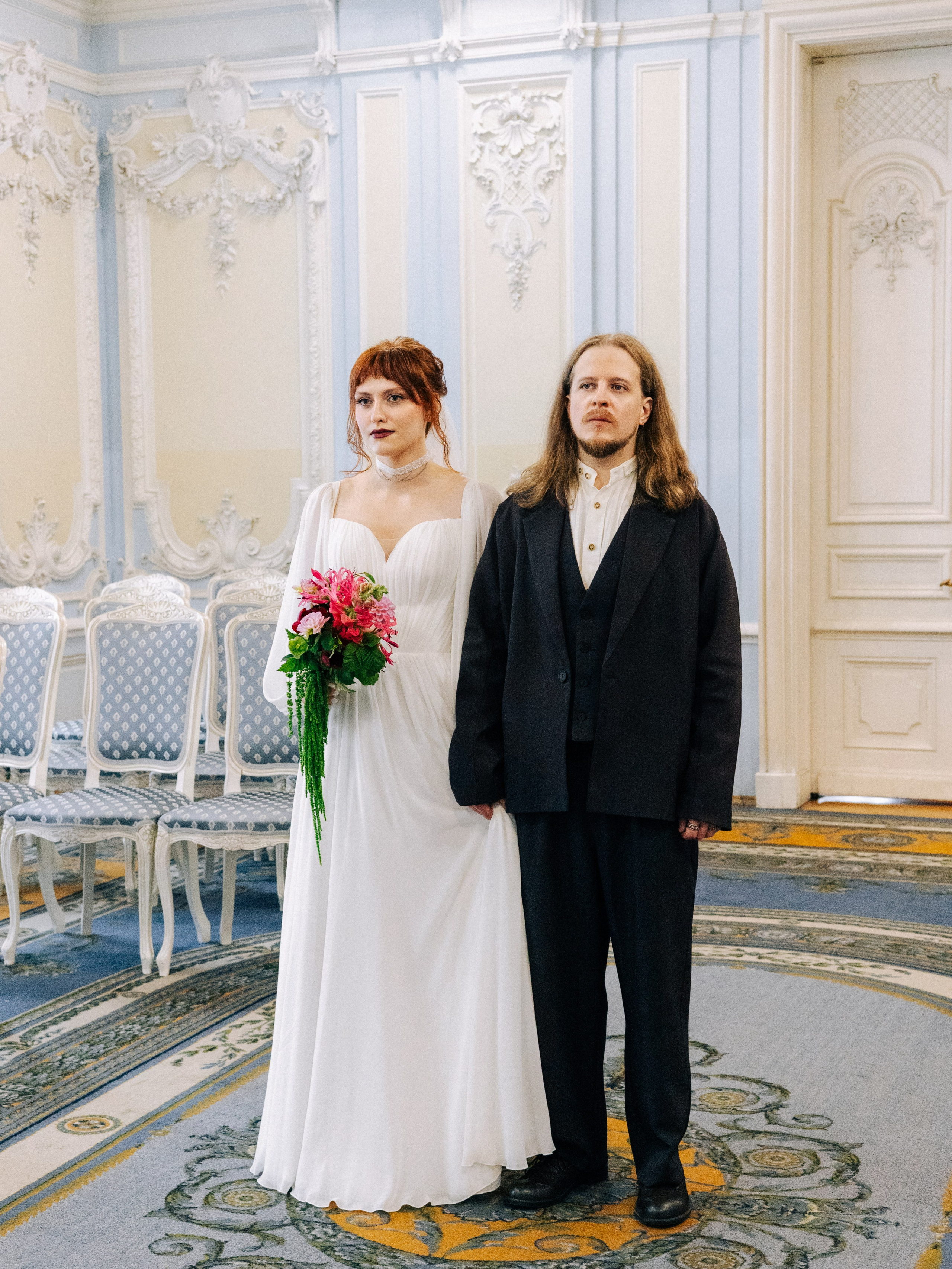Камерные свадьбы: цифра. Портретный и репортажный фотограф Полина Дё