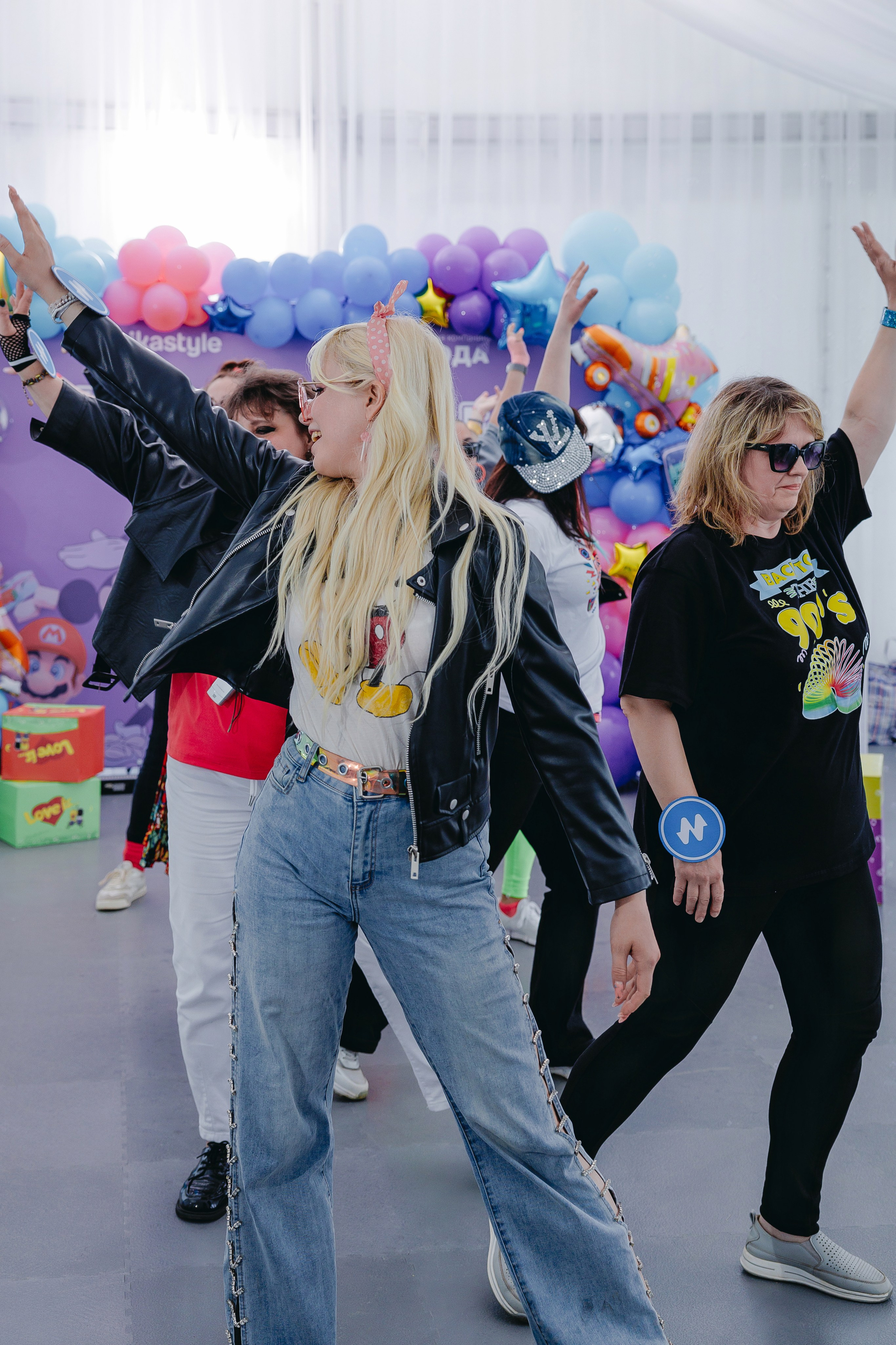 NikaStyle 22 года: назад в 90-Е (team building). Свадебный фотограф во Владимире Евгений Топаз